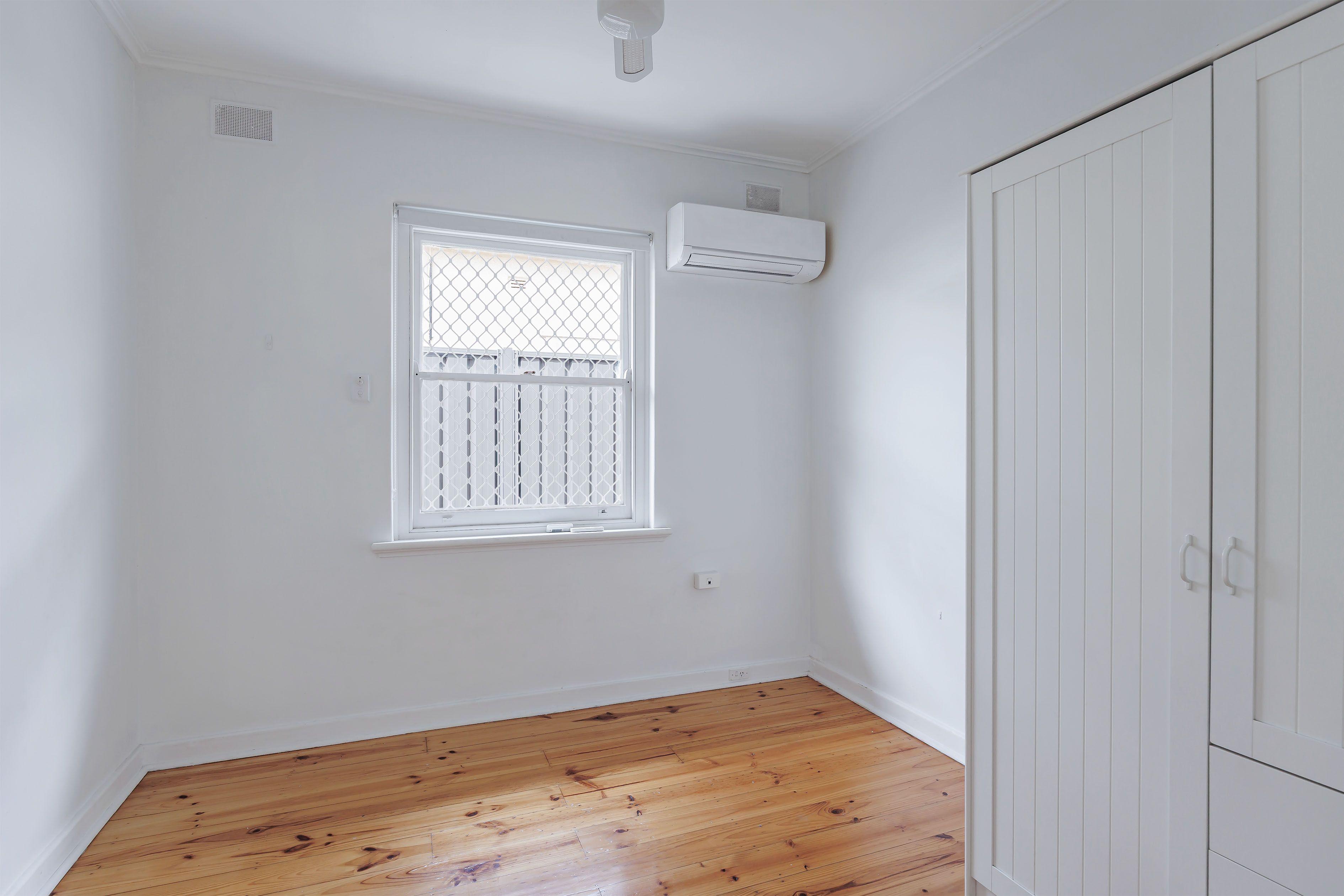 Light and bright - refreshed and ready to move in!