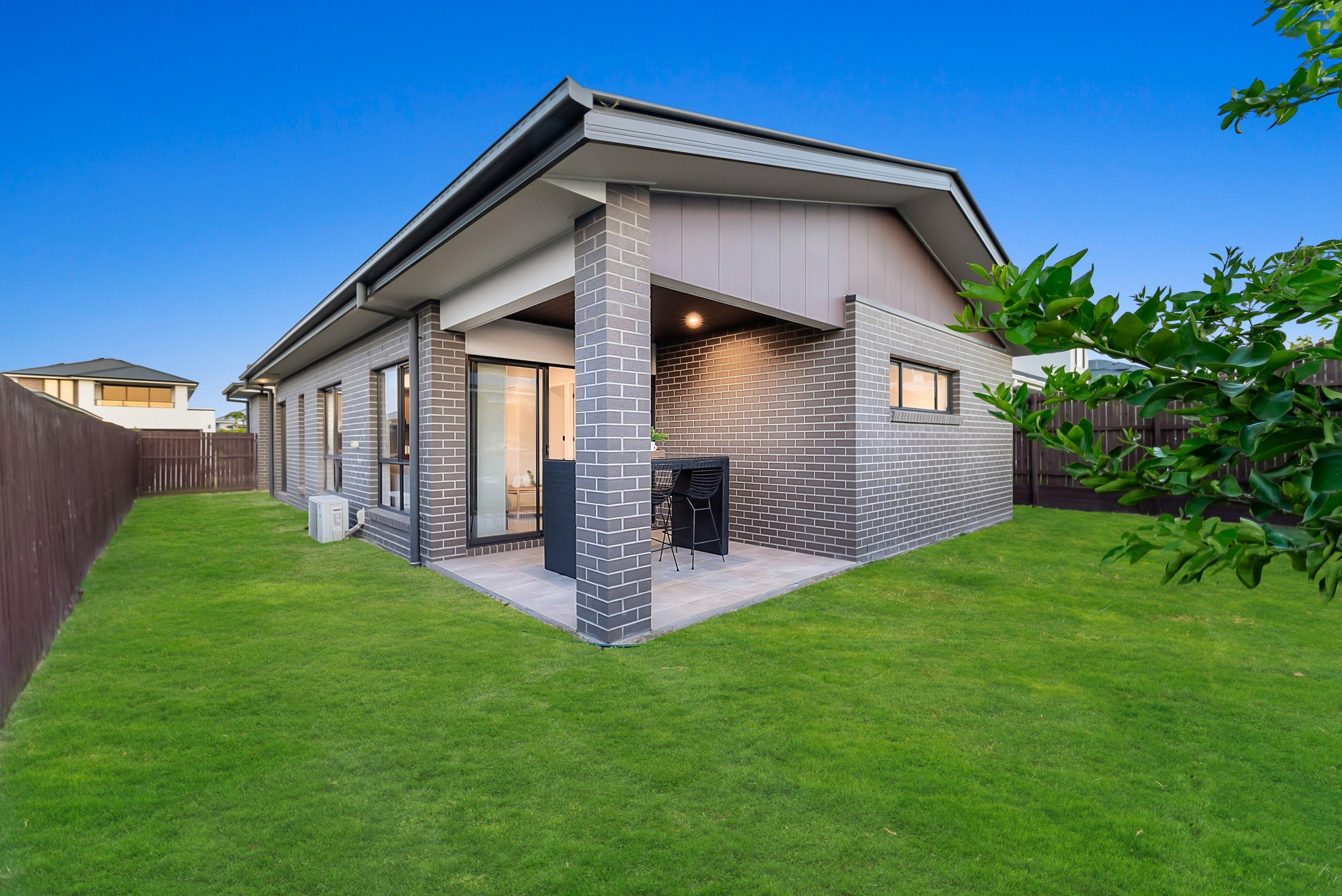 Modern, Low-Maintenance Living in Sought-After Griffin