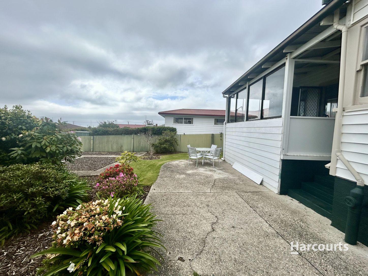 4 Stitz Street, COOEE, TAS 7320 - House for Rent - harcourts.net