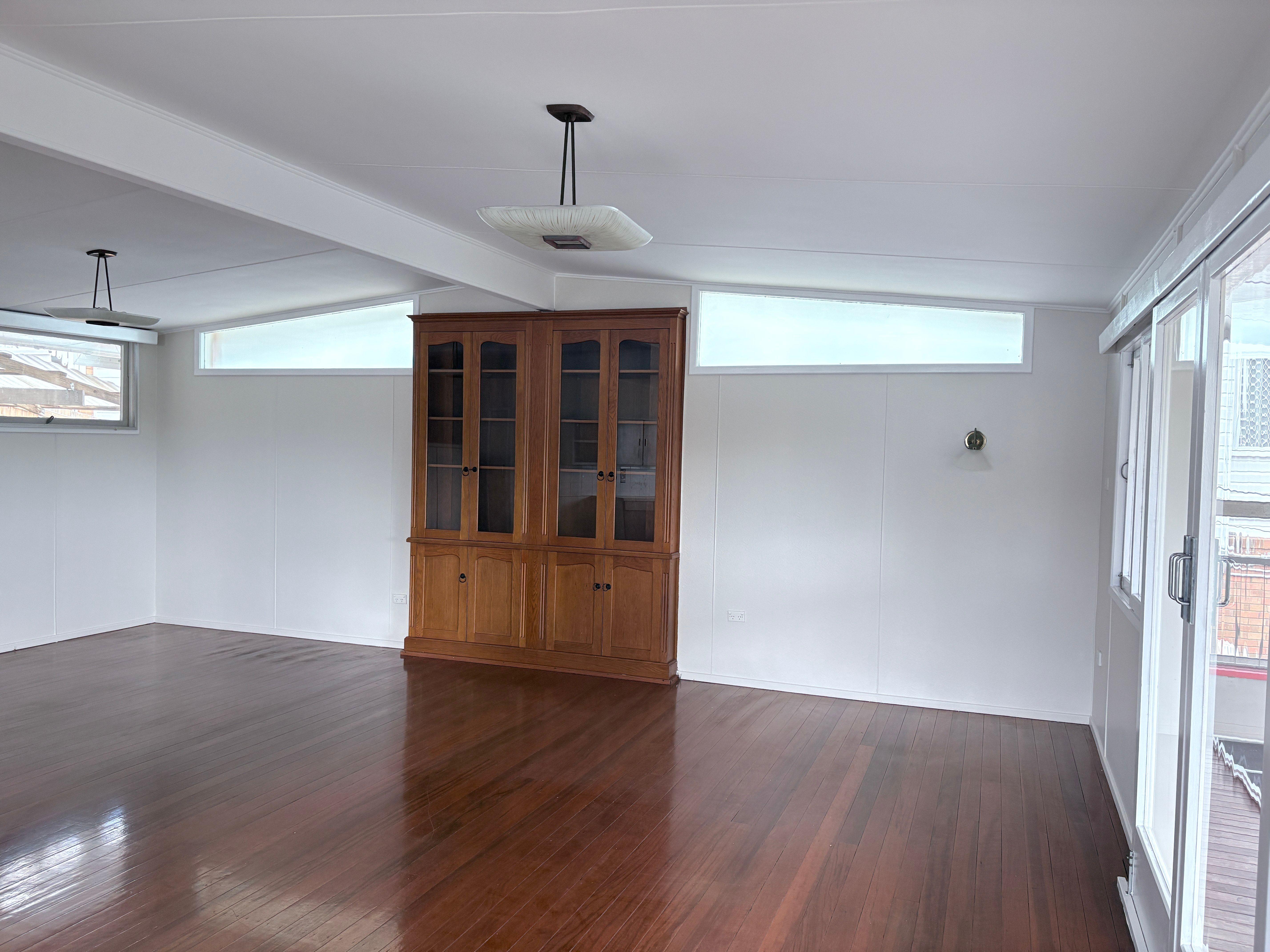 Prop-GPT: House: QLD St Lucia, QLD 4067 Recently Refurbished 4-Bedroom Duplex with Park & City Views, Your St Lucia Home Awaits!