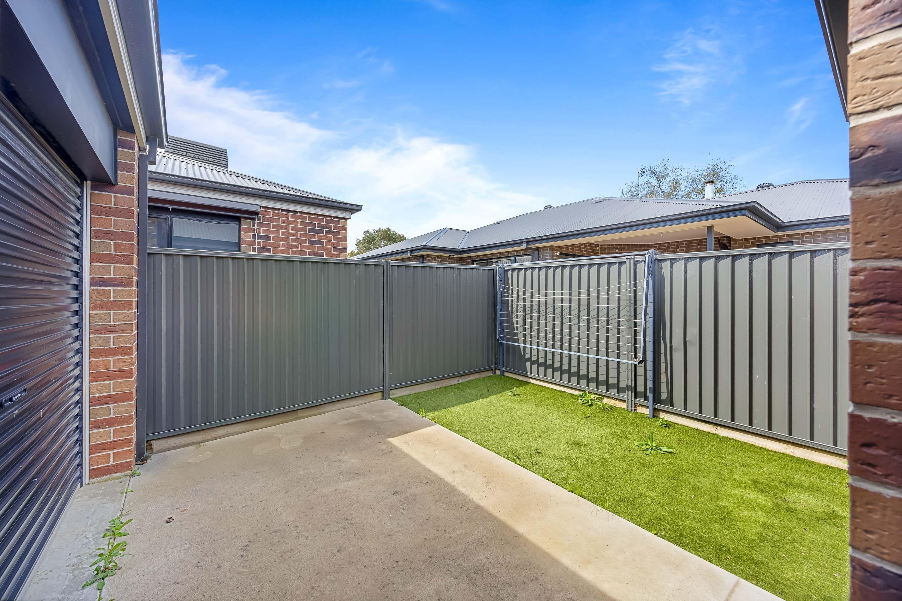 MODERN FAMILY LIVING IN MINERS REST