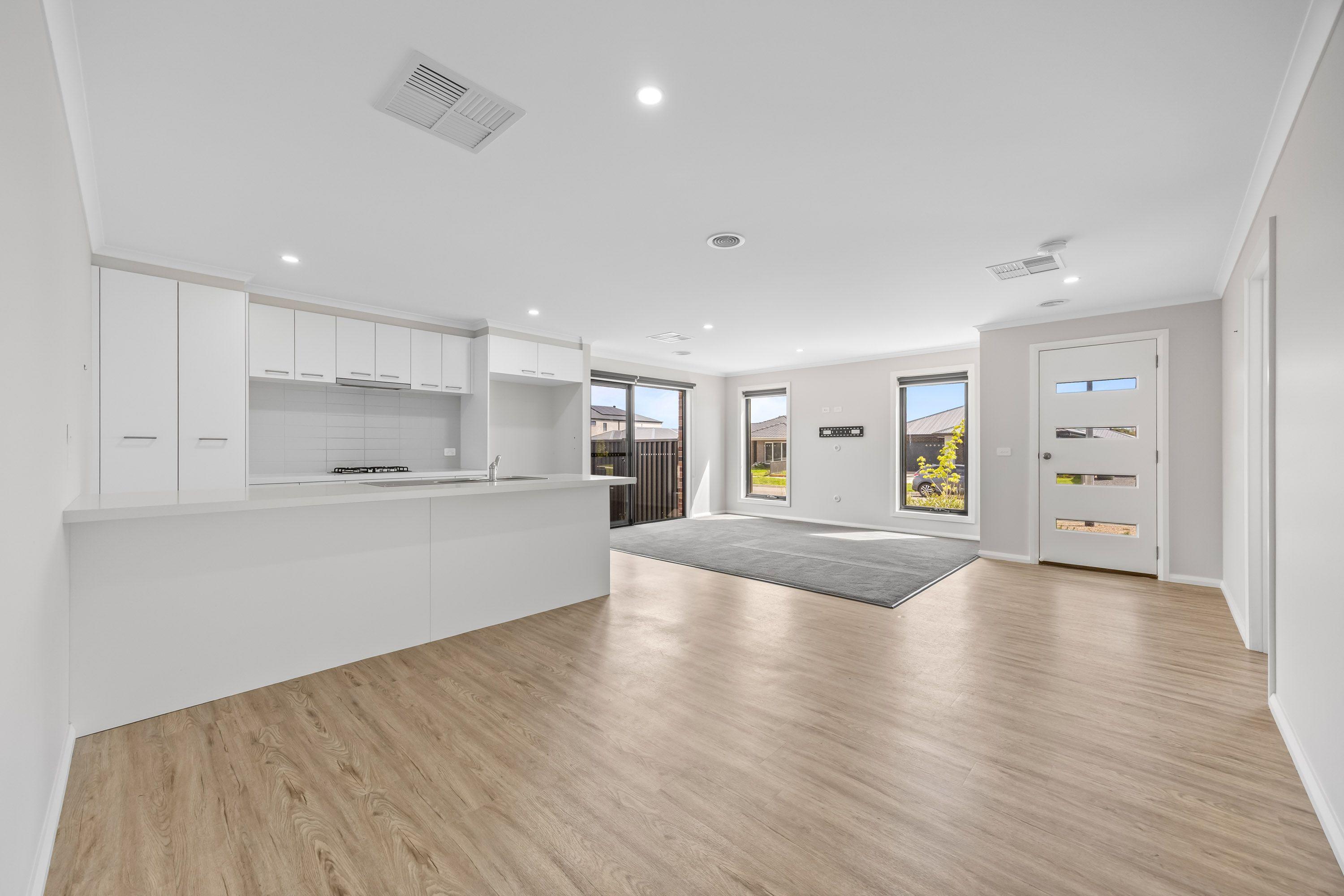 MODERN FAMILY LIVING IN MINERS REST