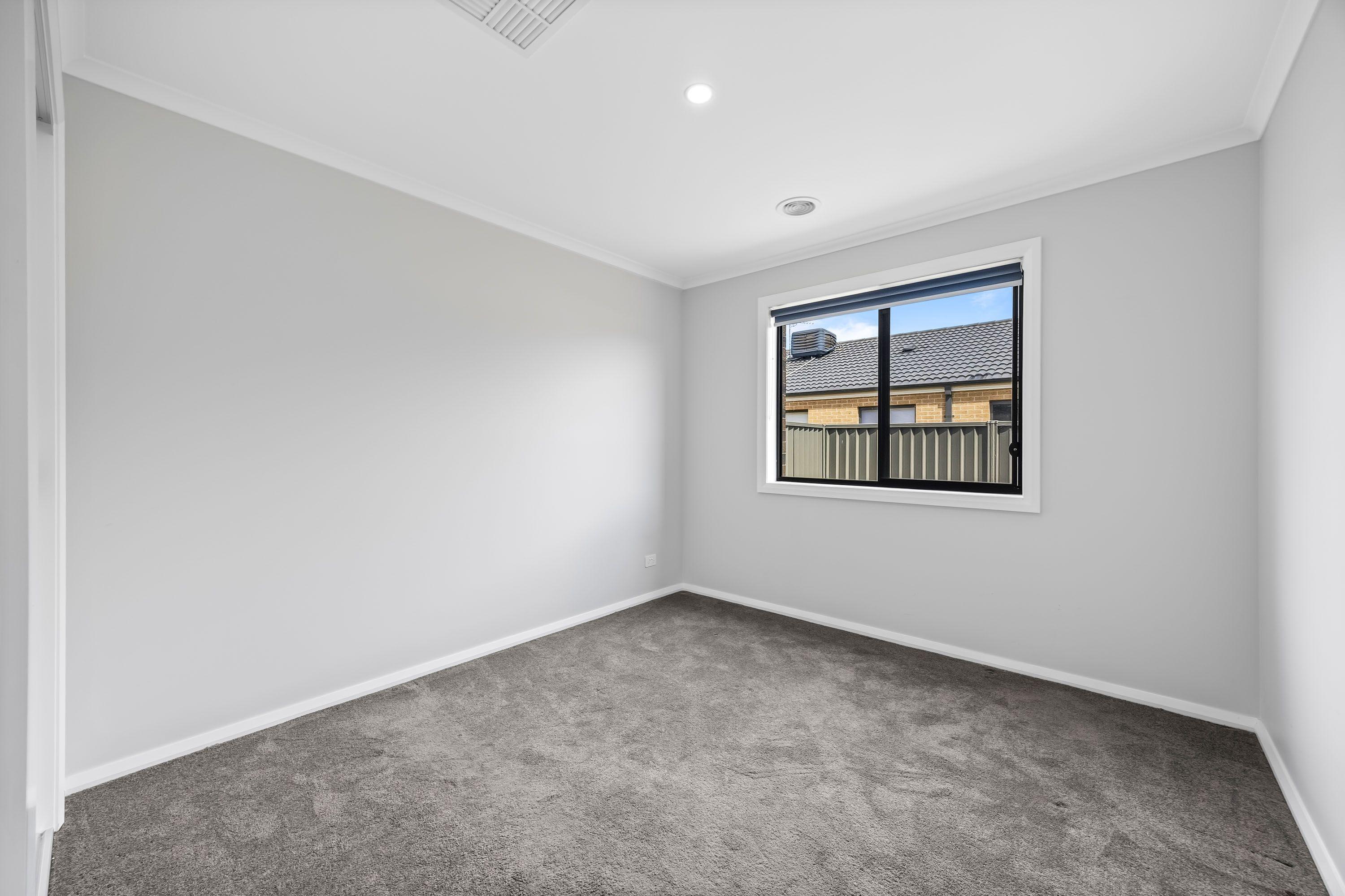 MODERN FAMILY LIVING IN MINERS REST