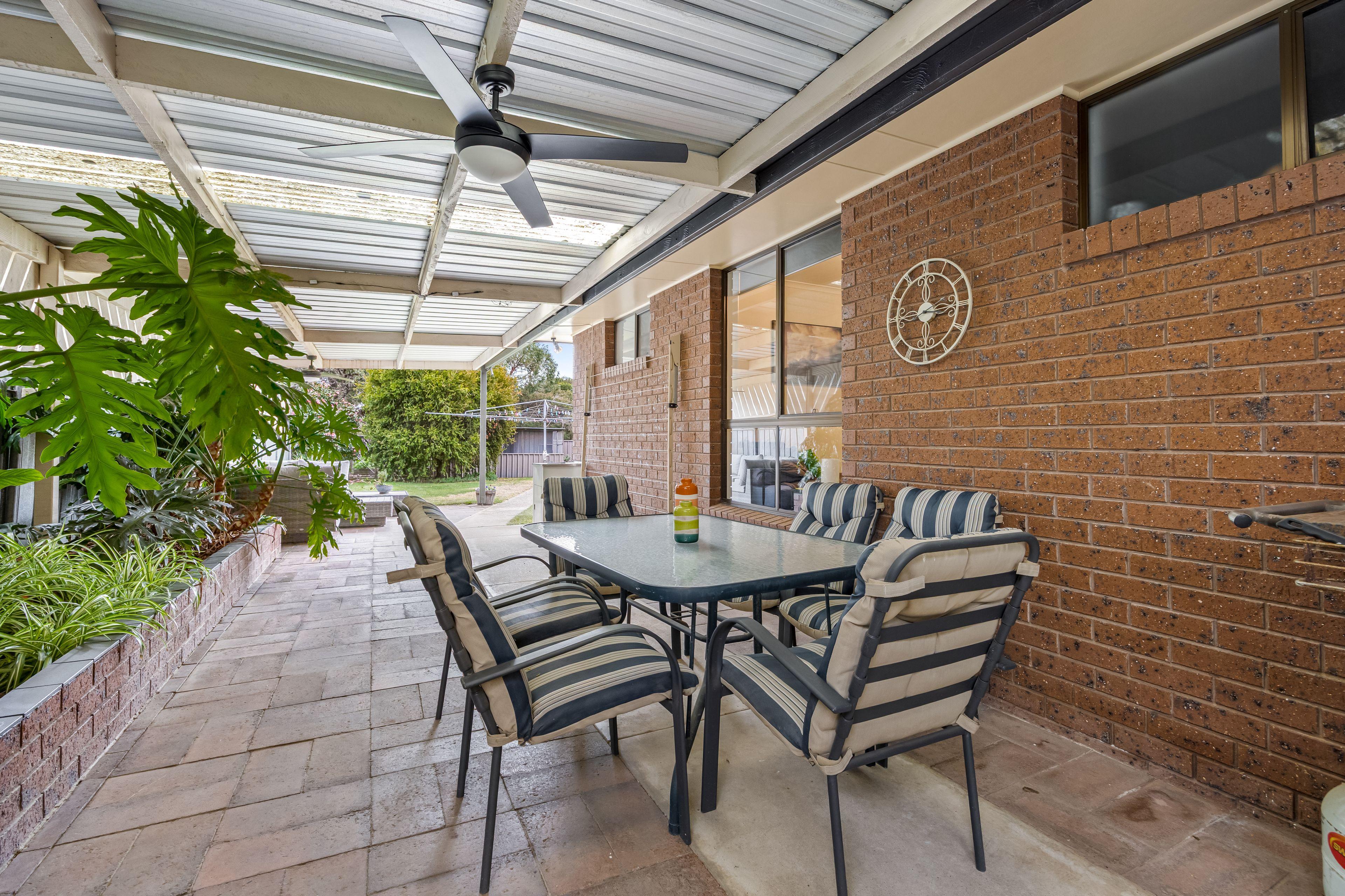 Stylish Family Living with Impressive Shedding and Outdoor Entertaining