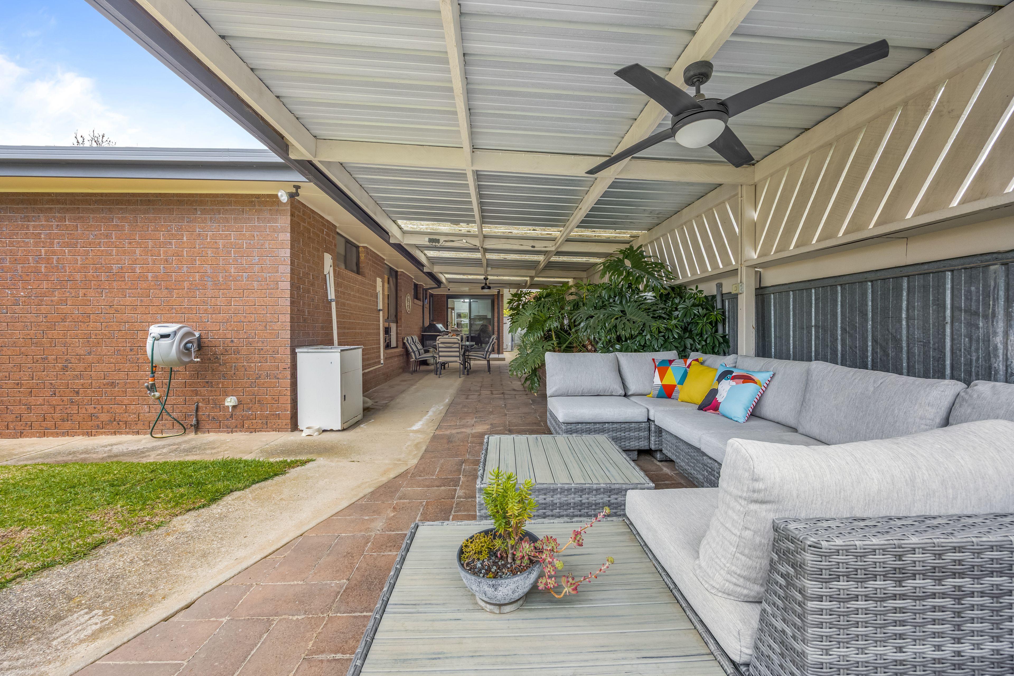 Stylish Family Living with Impressive Shedding and Outdoor Entertaining