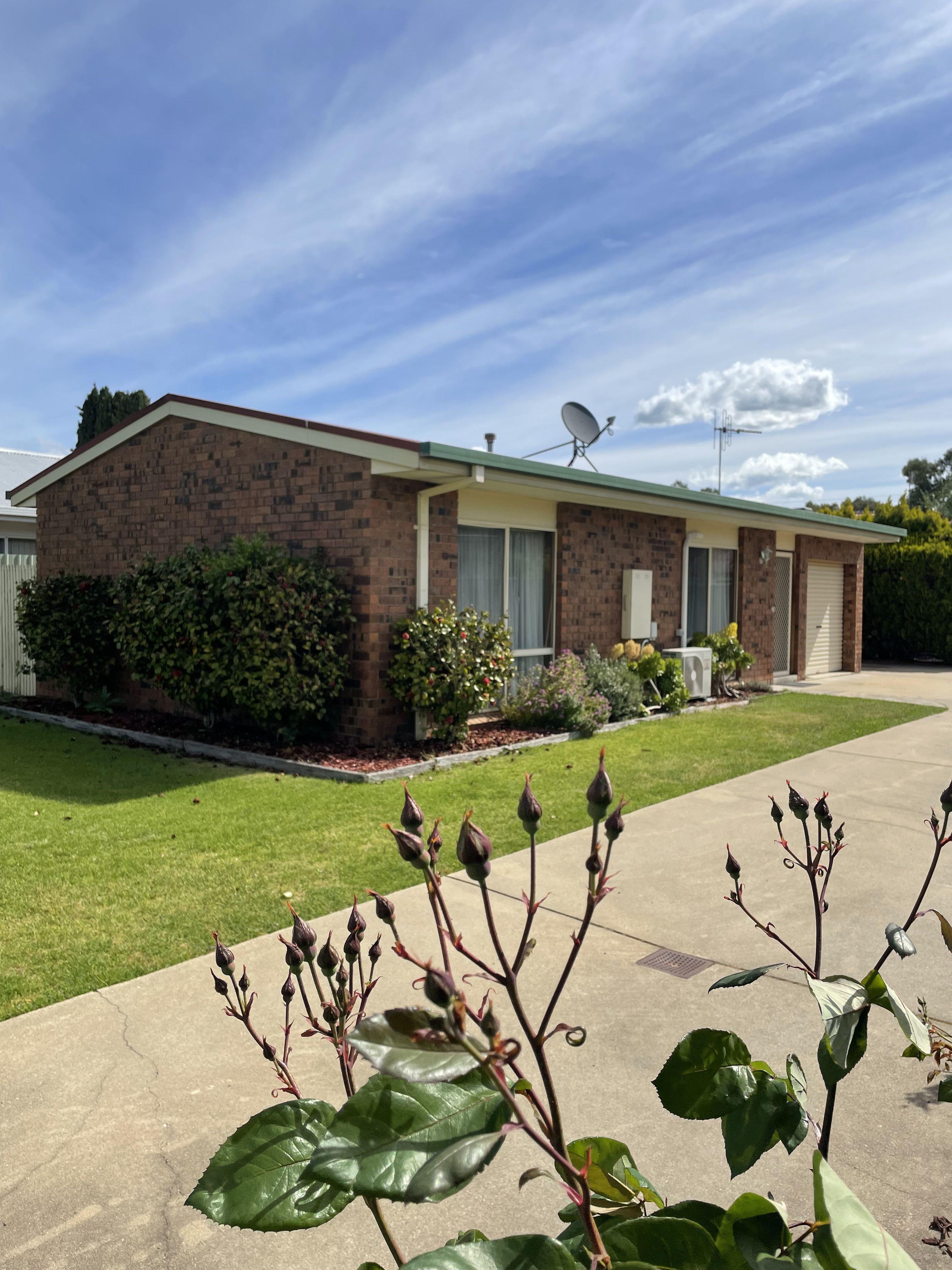 Prop-GPT: Unit: VIC Benalla, VIC 3672 QUIET LIVING