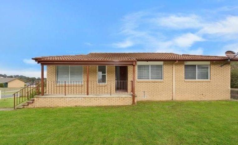 Prop-GPT: House: NSW East Albury, NSW 2640 Spacious Family Home in a Peaceful West Albury Location