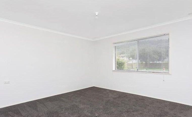 Spacious Family Home in a Peaceful West Albury Location