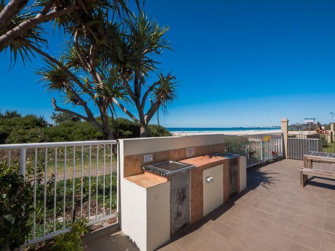 Fully Furnished Ground Floor Beachfront Apartment In Palm Beach!