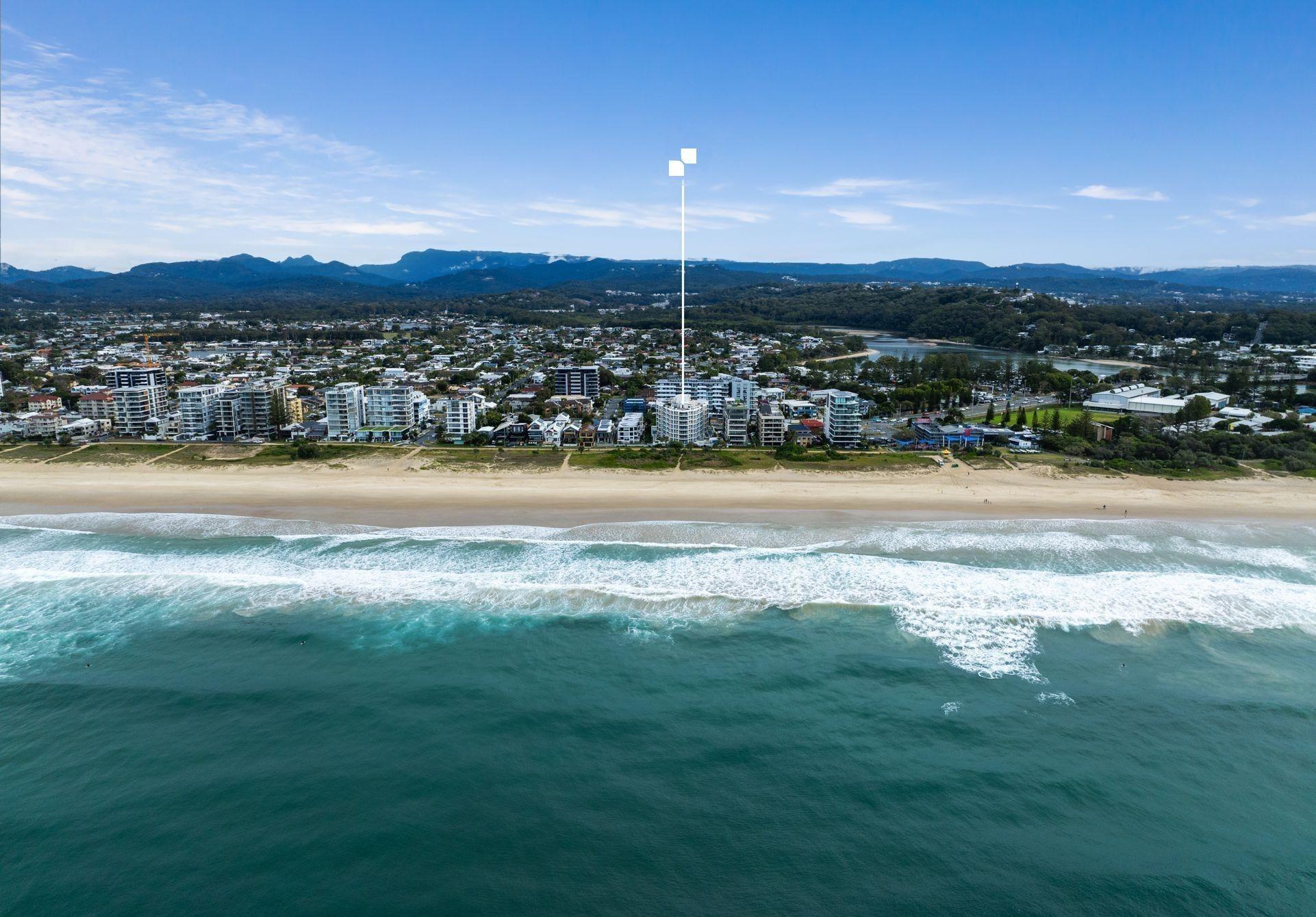 Fully Furnished Ground Floor Beachfront Apartment In Palm Beach!