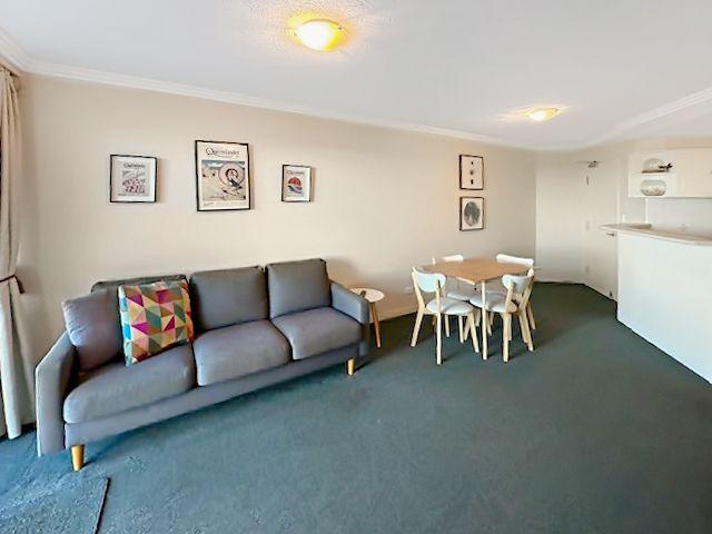 Fully Furnished Ground Floor Beachfront Apartment In Palm Beach!