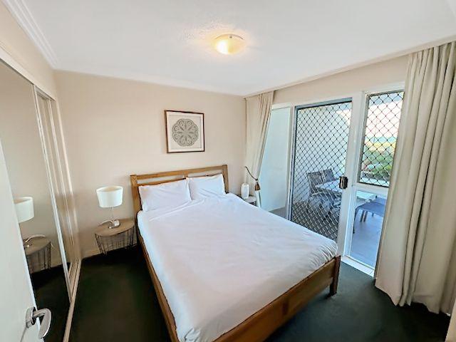 Fully Furnished Ground Floor Beachfront Apartment In Palm Beach!