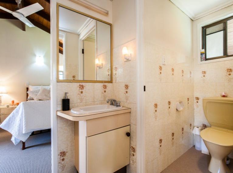 Spacious 4 Bedroom Family Home in the Heart of Redcliffe