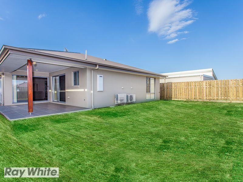 Spacious Home in The Park Vista Estate