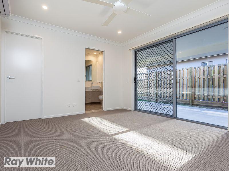 Spacious Home in The Park Vista Estate