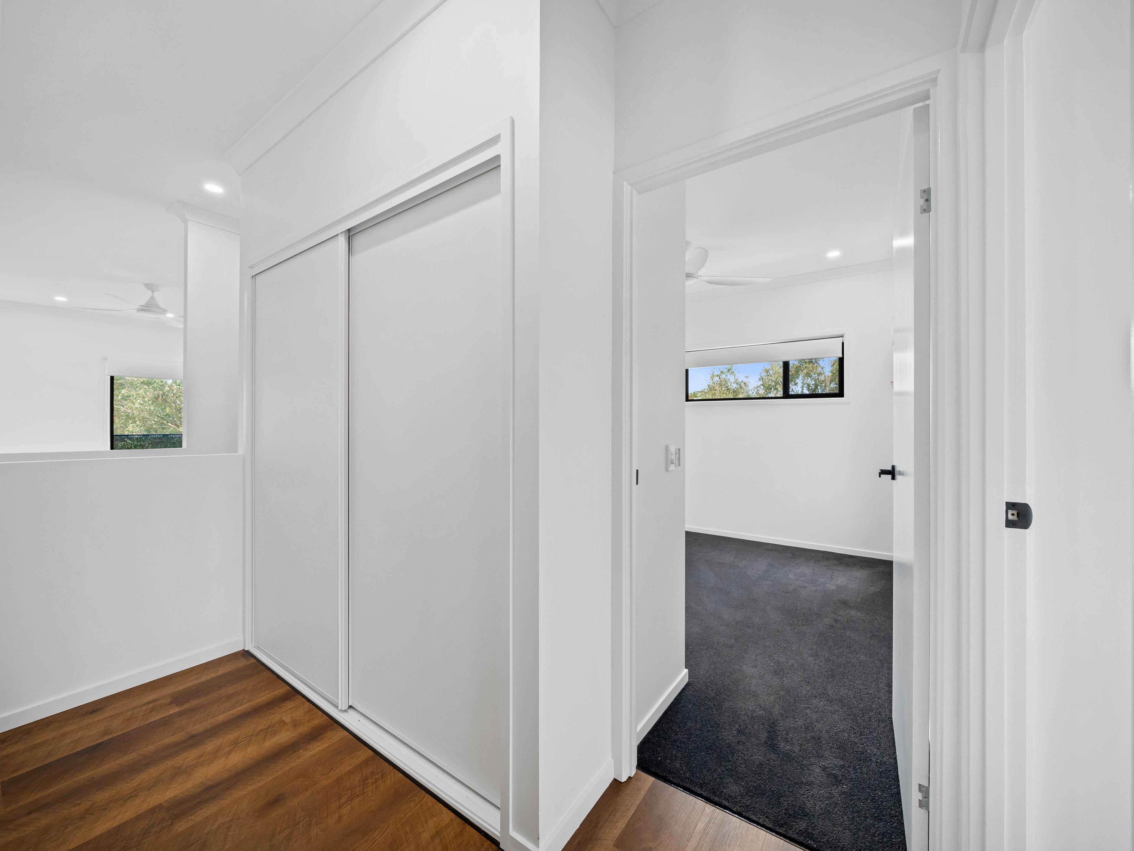 Luxury Lakeside Living - 5-Bedroom Executive Home in Murrumba Downs