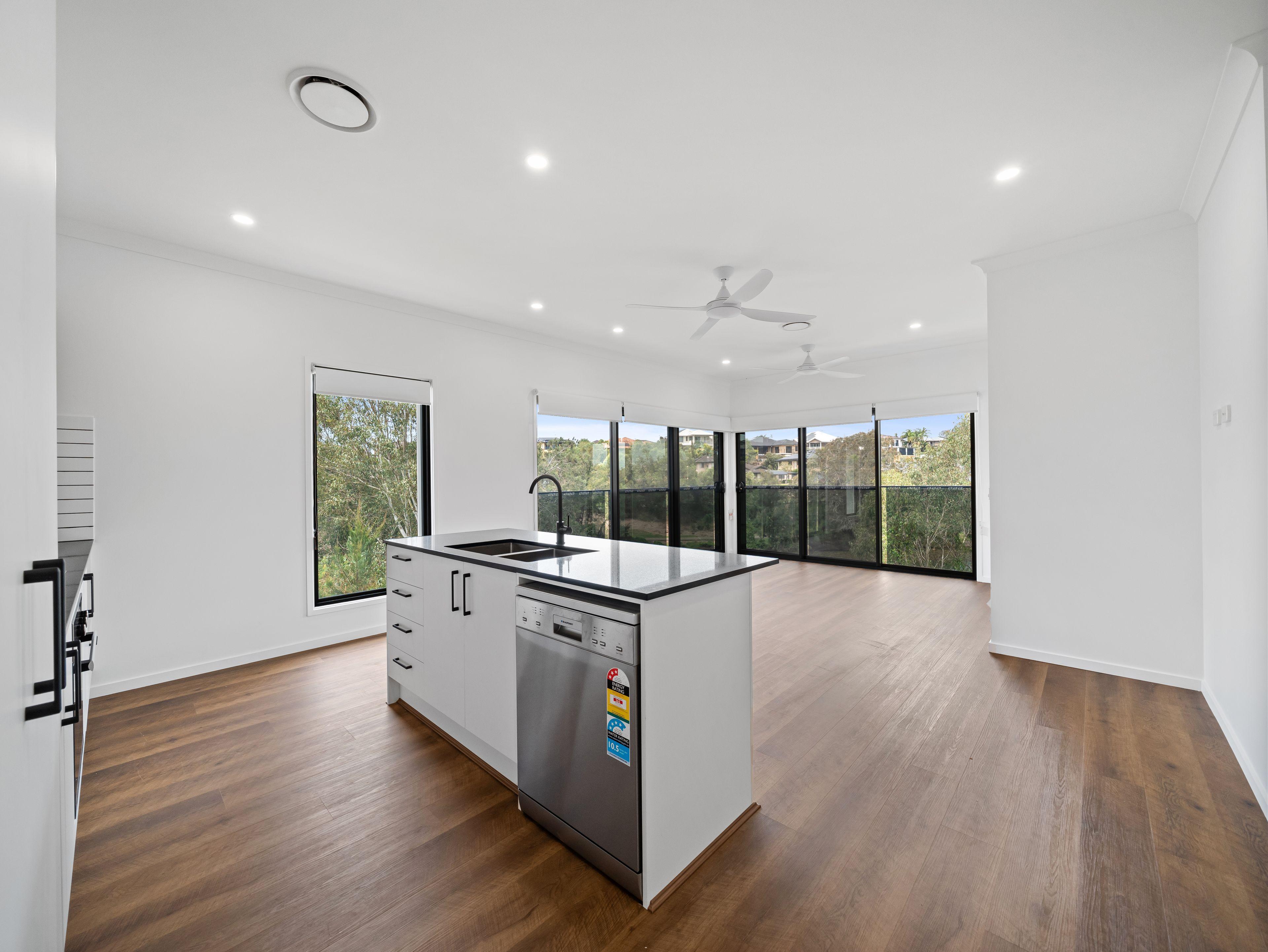 Luxury Lakeside Living - 5-Bedroom Executive Home in Murrumba Downs