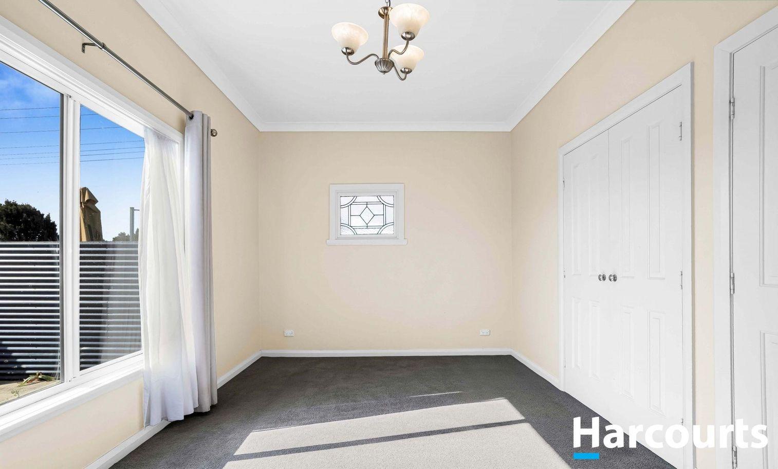 225 Flinders Street, BEAUTY POINT, TAS 7270 - House for Rent - harcourts.net