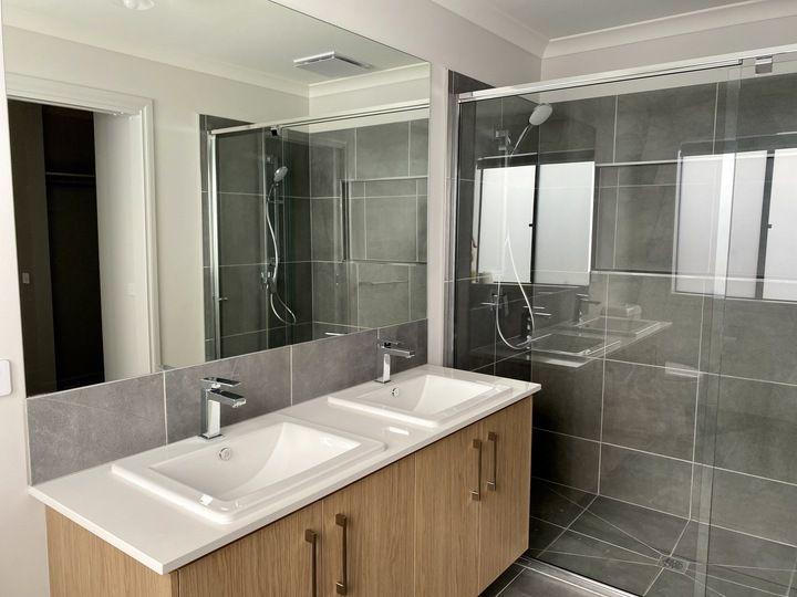 Brand New Family Home in Cowes