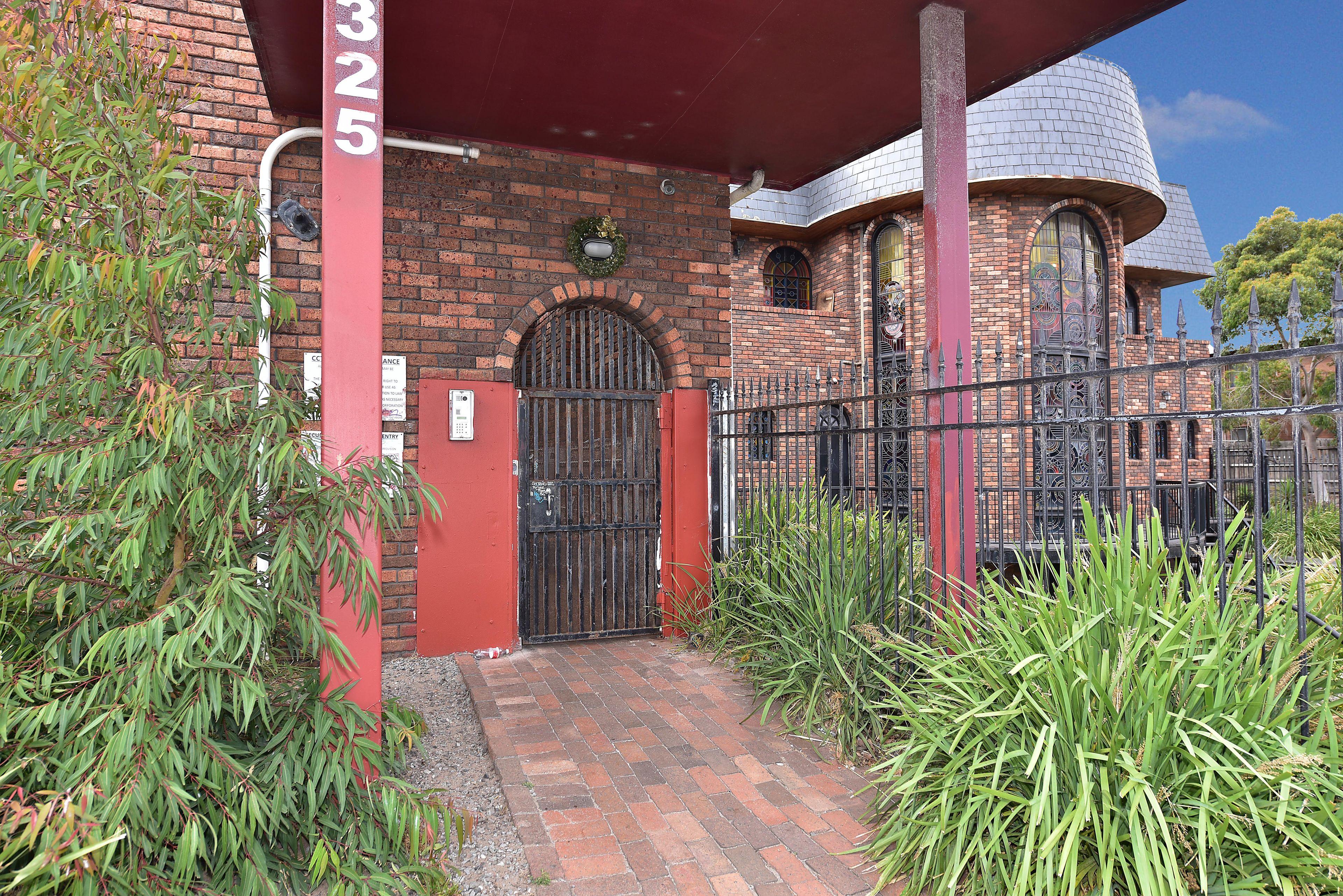 Fully Renovated Apartment