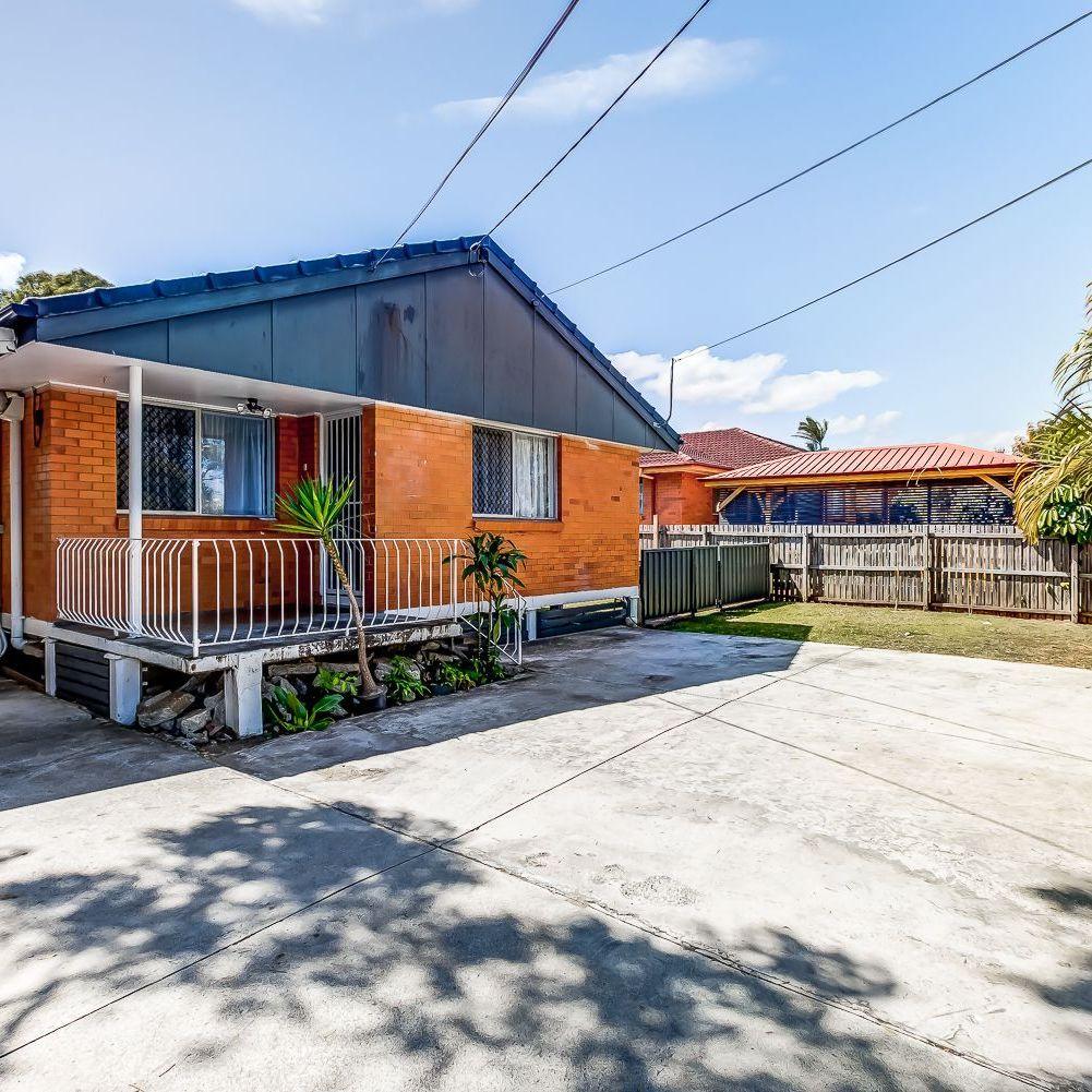 Prop-GPT: House: QLD Logan Central, QLD 4114 4 Bedroom family home