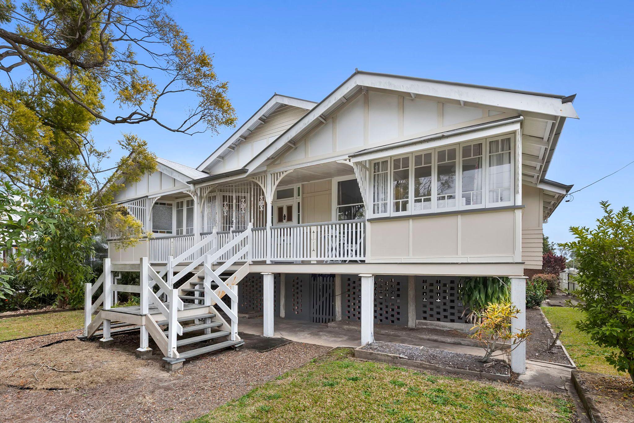 Prop-GPT: House: QLD Pallas Street Maryborough, QLD 4650 Grand Beauty Full of Character and Comfort