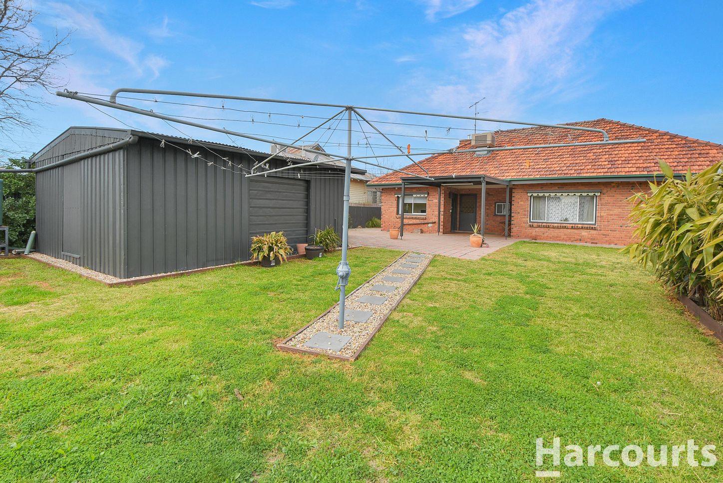 19 Young Street, HORSHAM, VIC 3400 - House for Rent - harcourts.net