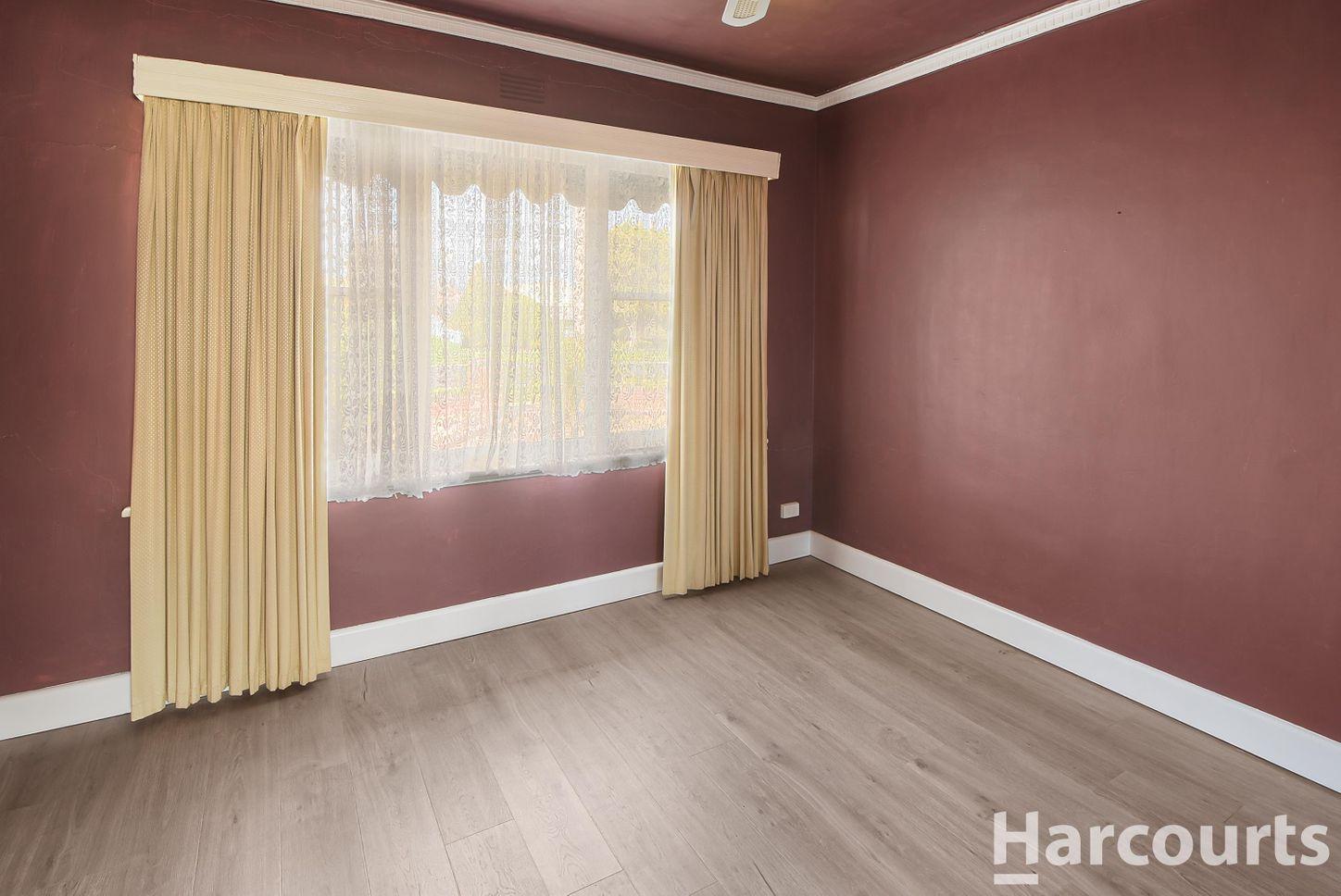 19 Young Street, HORSHAM, VIC 3400 - House for Rent - harcourts.net