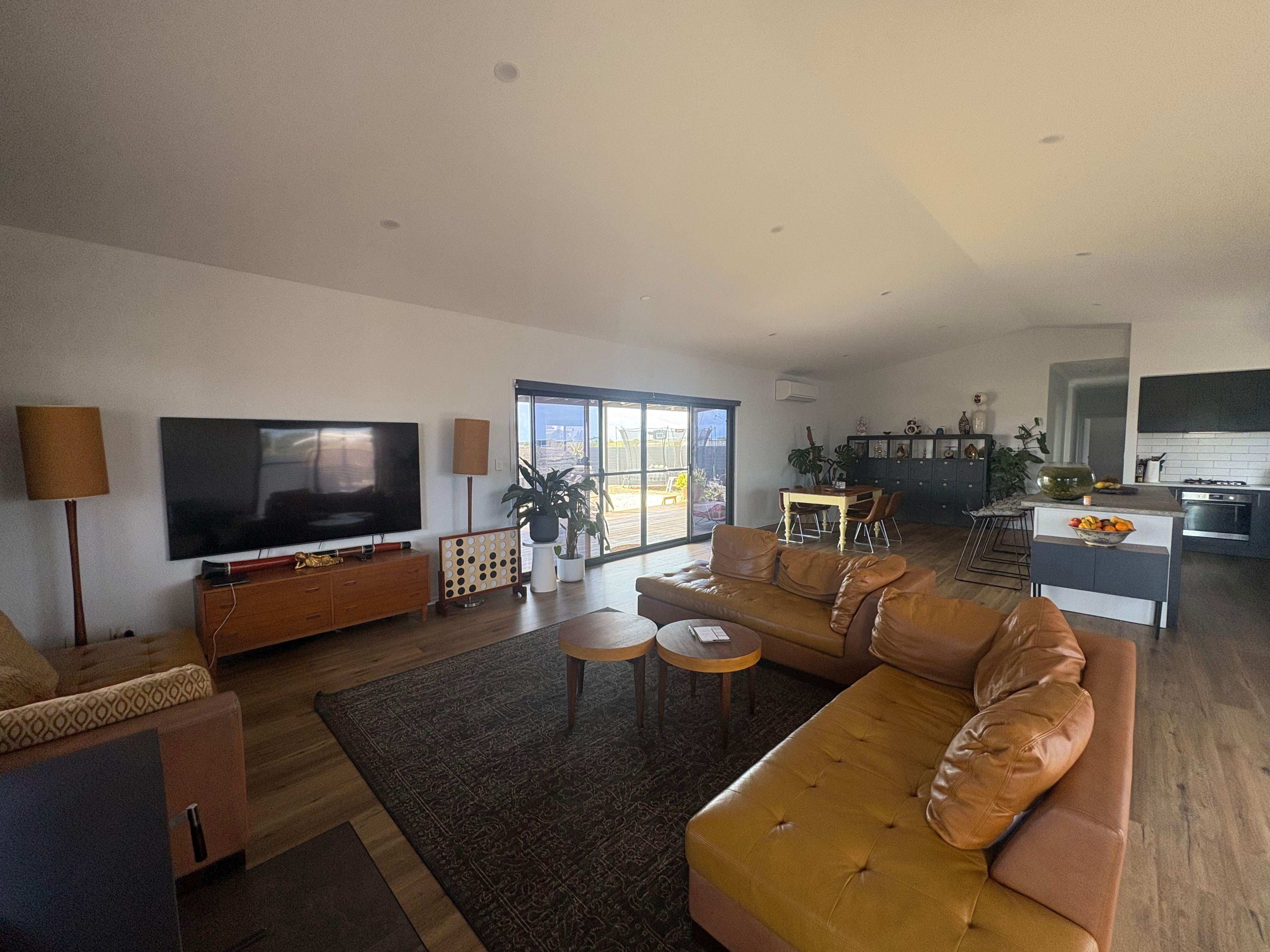 Modern Beach Living in Thompson Beach!