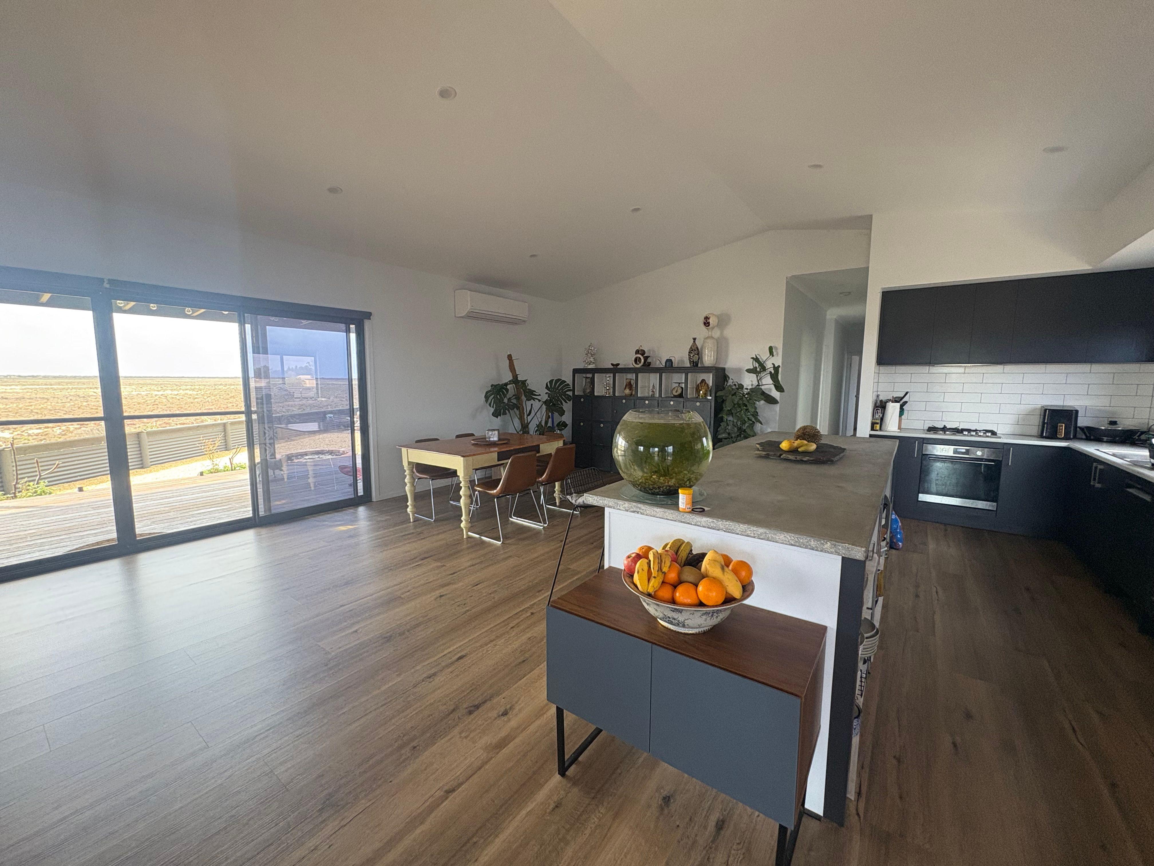 Modern Beach Living in Thompson Beach!