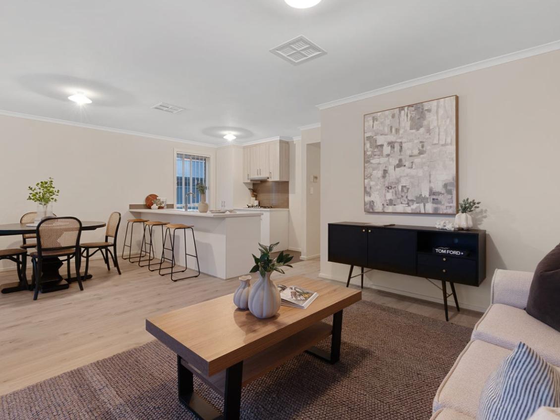 4 bedroom home available in Seaford