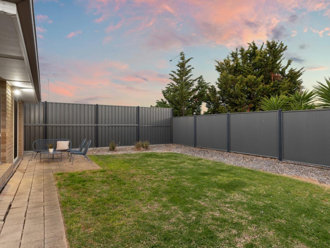 4 bedroom home available in Seaford