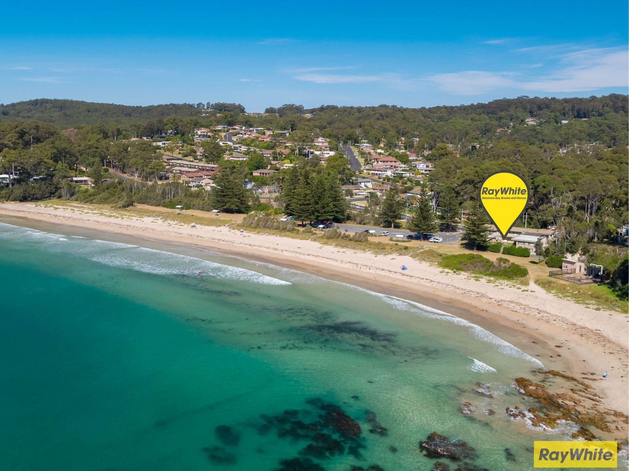 Prop-GPT: Unit: NSW Surf Beach, NSW 2536 Neat Unit with Ocean Views