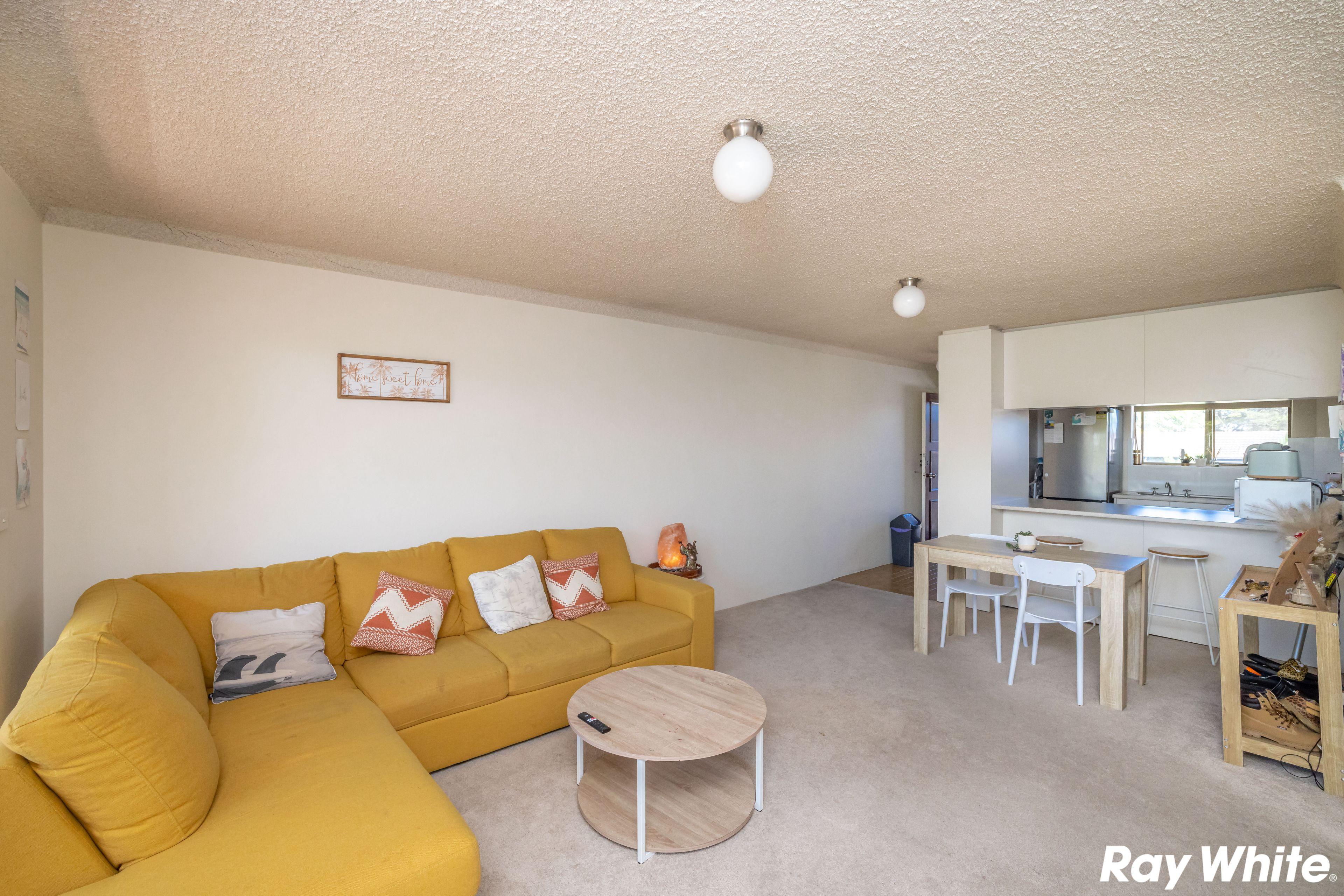 UNIT IN THE HEART OF FORSTER!