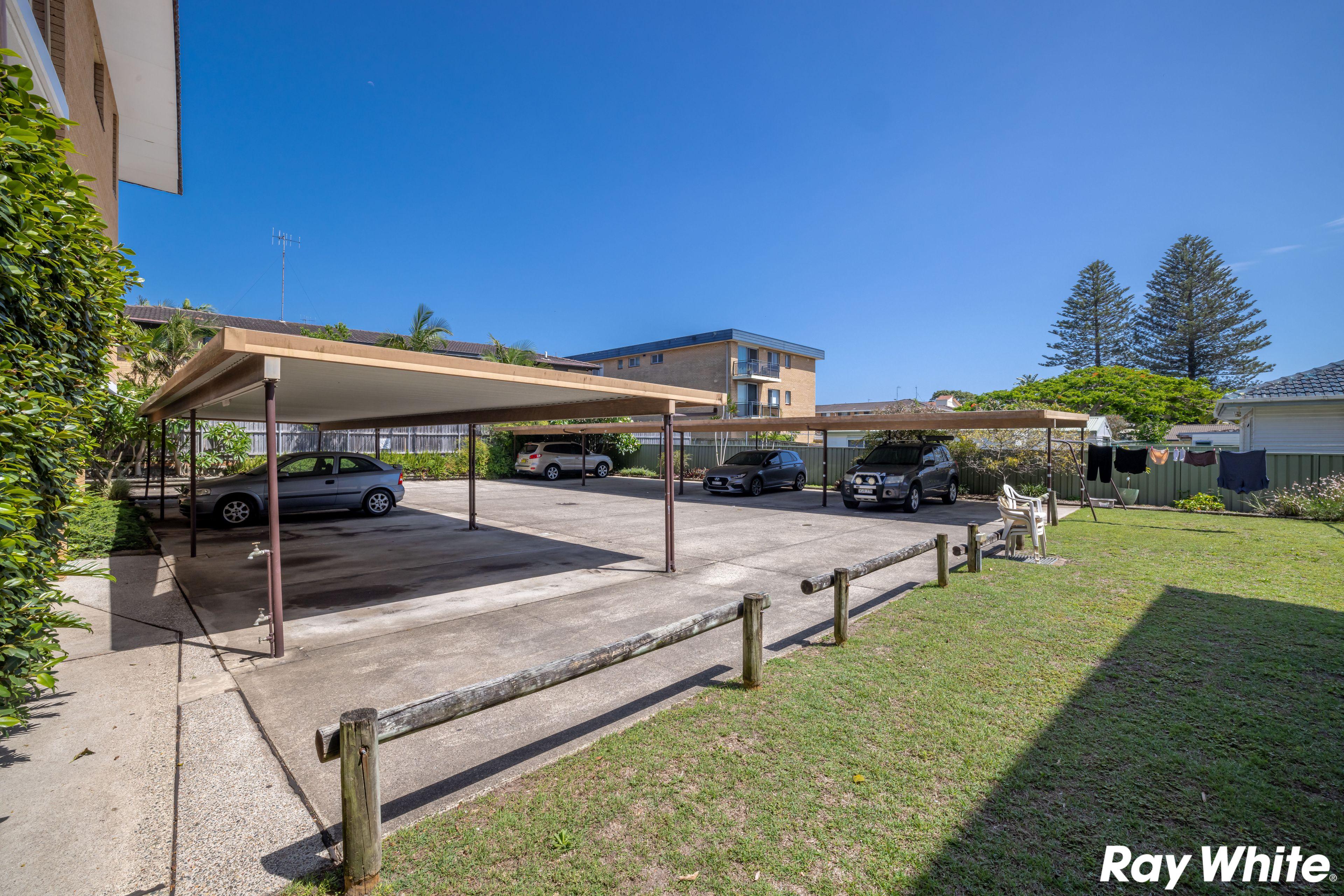 UNIT IN THE HEART OF FORSTER!