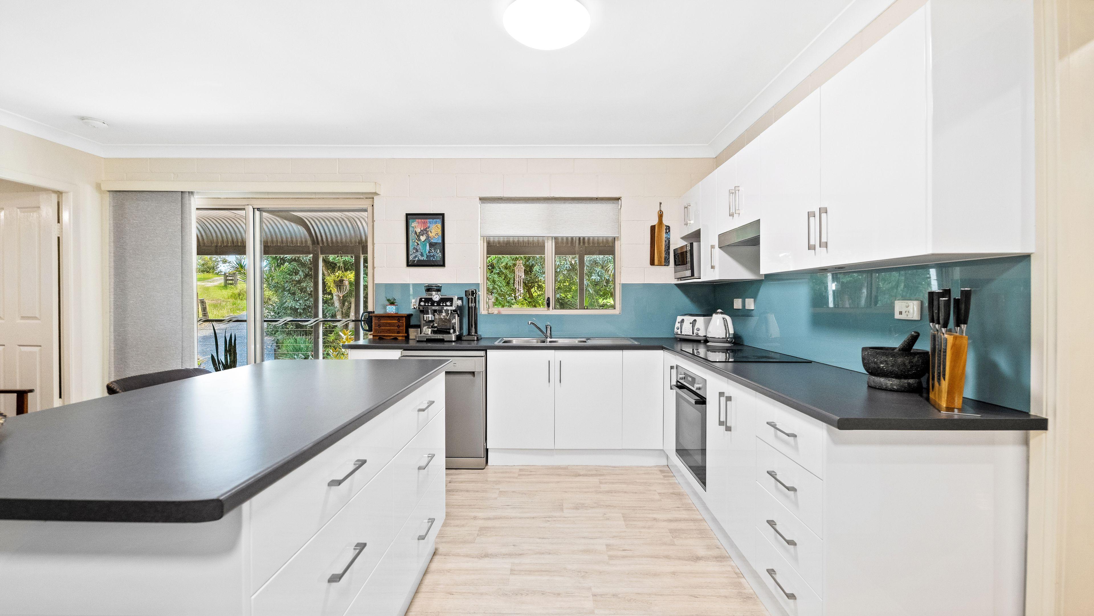 LIFESTYLE PROPERTY IN PRIME POSITION