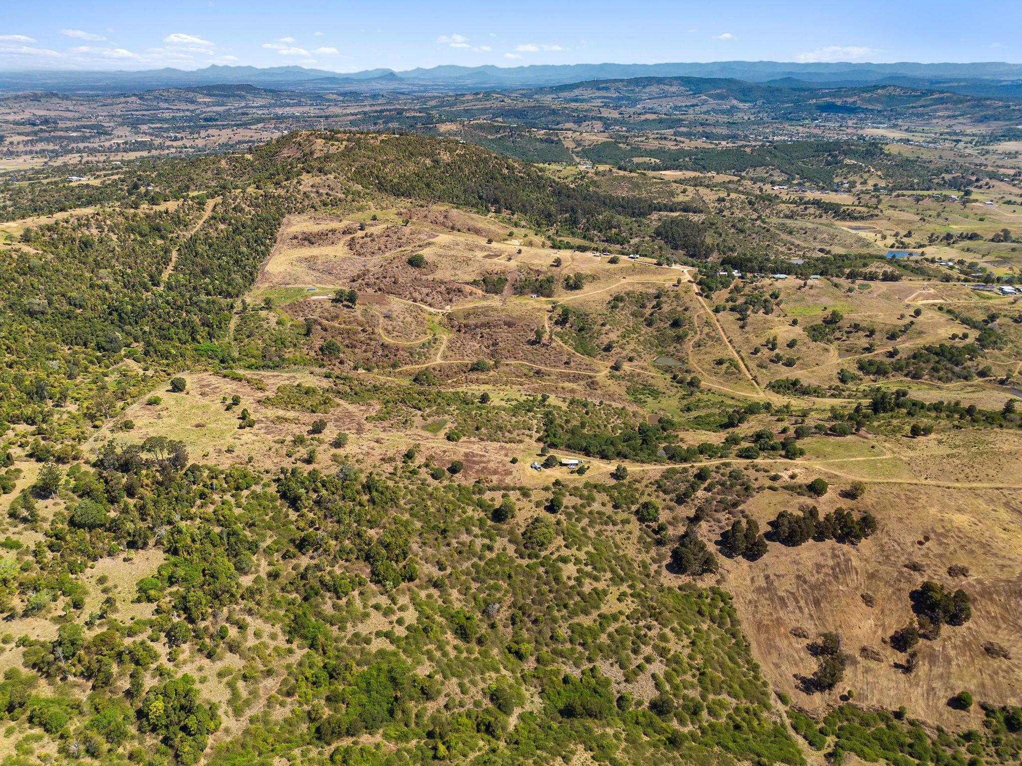 40 Acres Of Hill Top Living