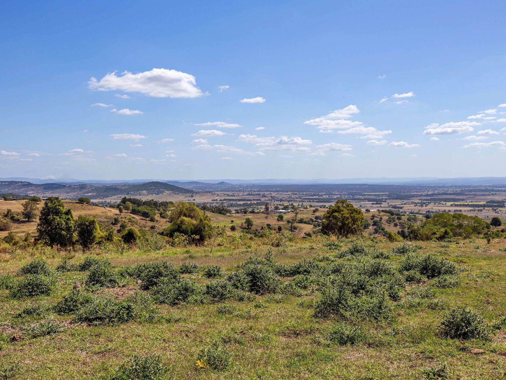 40 Acres Of Hill Top Living