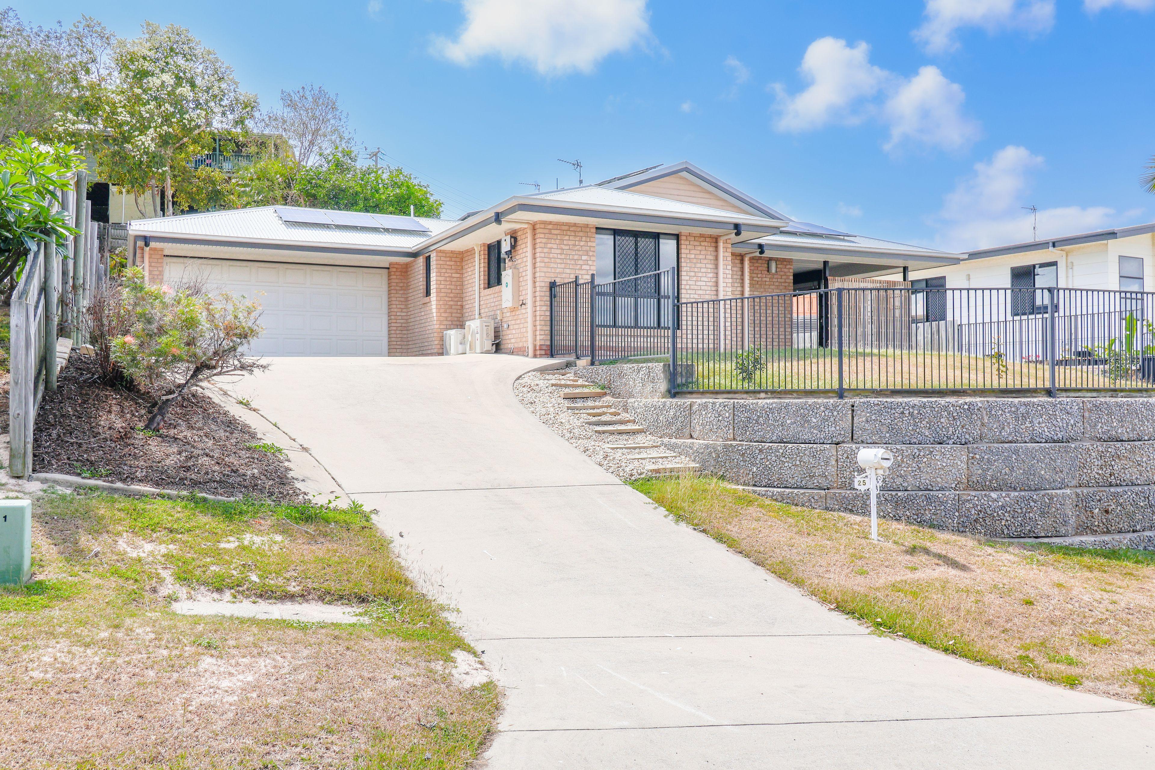 WELCOME TO 25 BAUHINIA STREET - WHERE COASTAL COMFORT MEETS EVERYDAY CONVENIENCE!