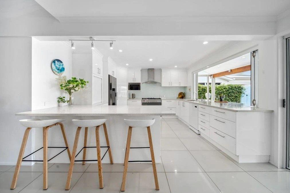 Exceptional Waterfront Residence in Prime Minyama location