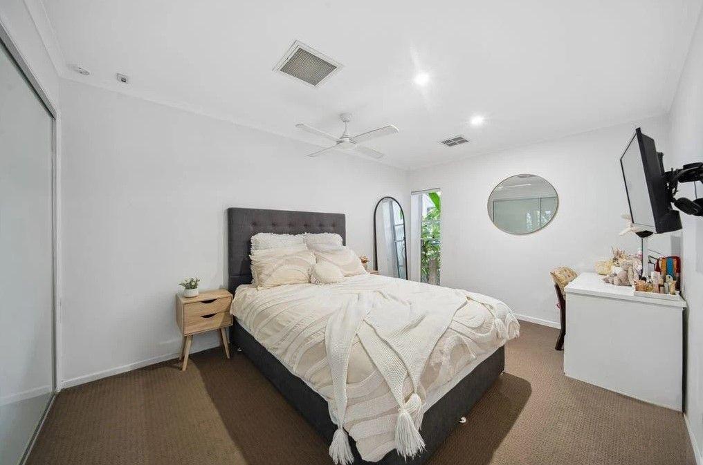 Exceptional Waterfront Residence in Prime Minyama location