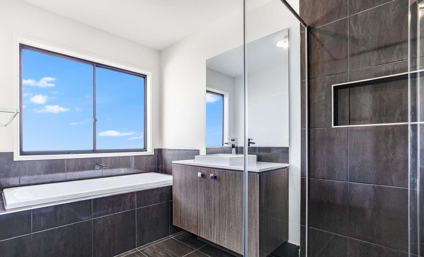 Gorgeous Home in Highly Sought After Location!