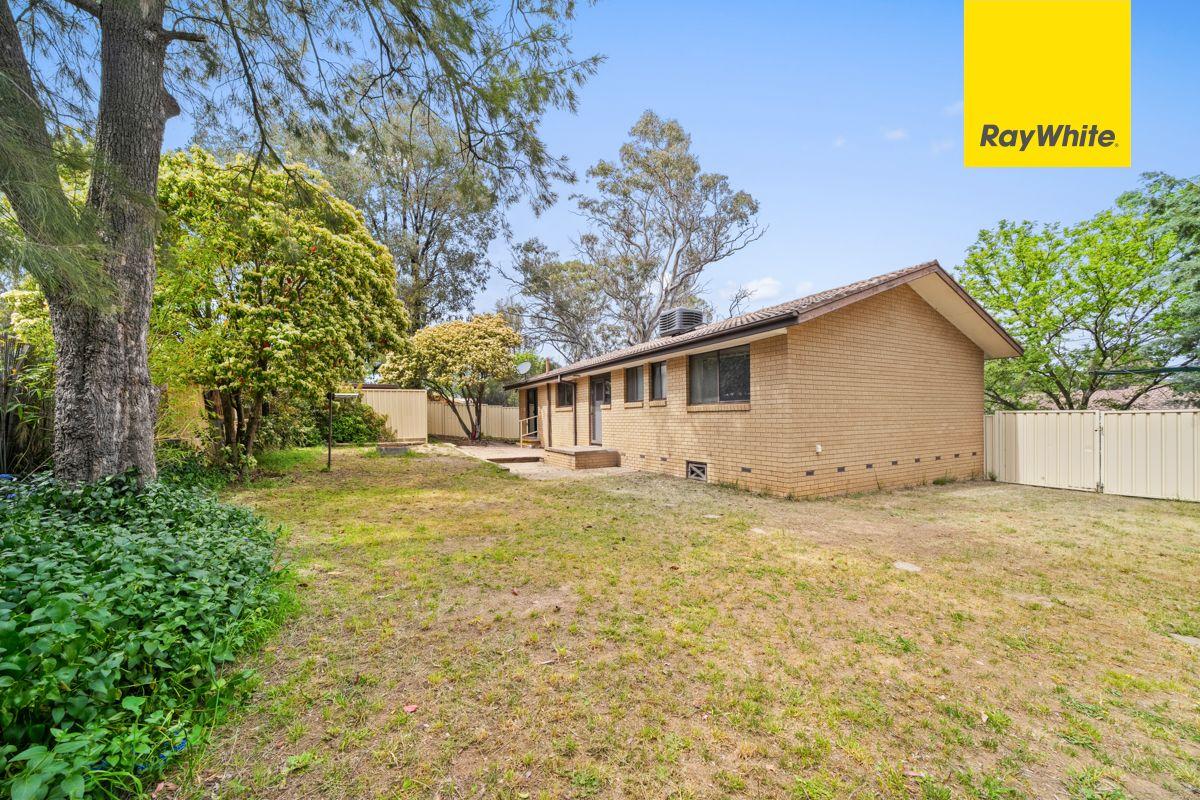 Neat & welcoming Charwood family home