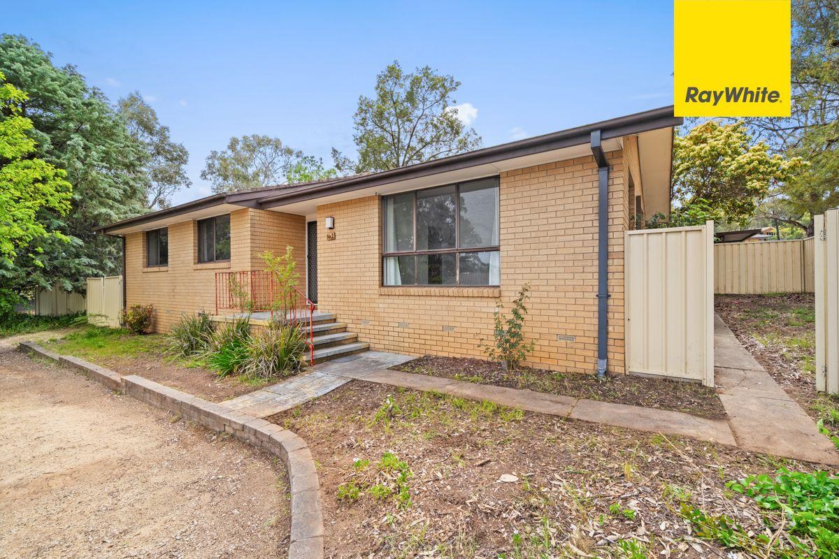 Neat & welcoming Charwood family home