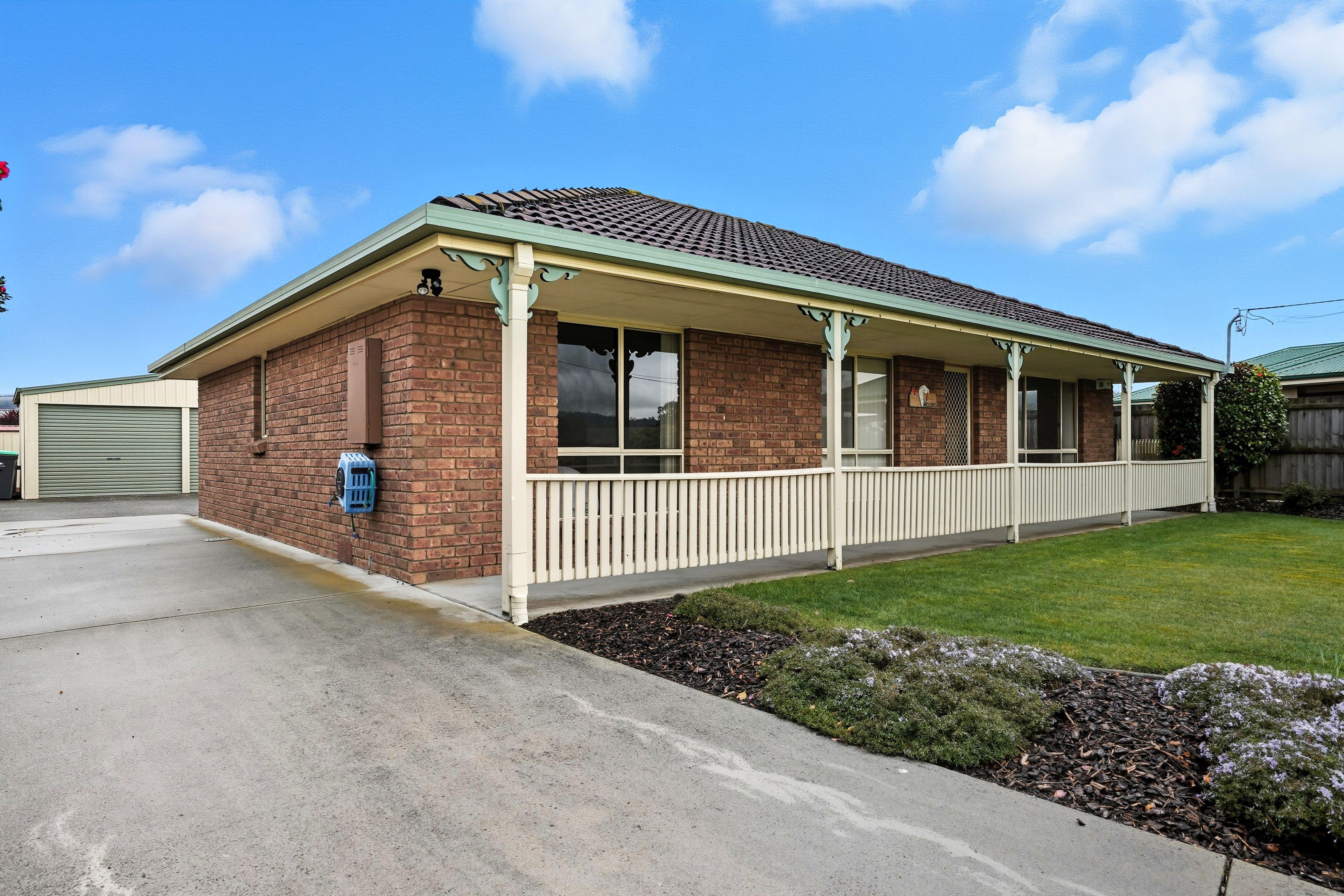 Open and spacious, comfortable living!