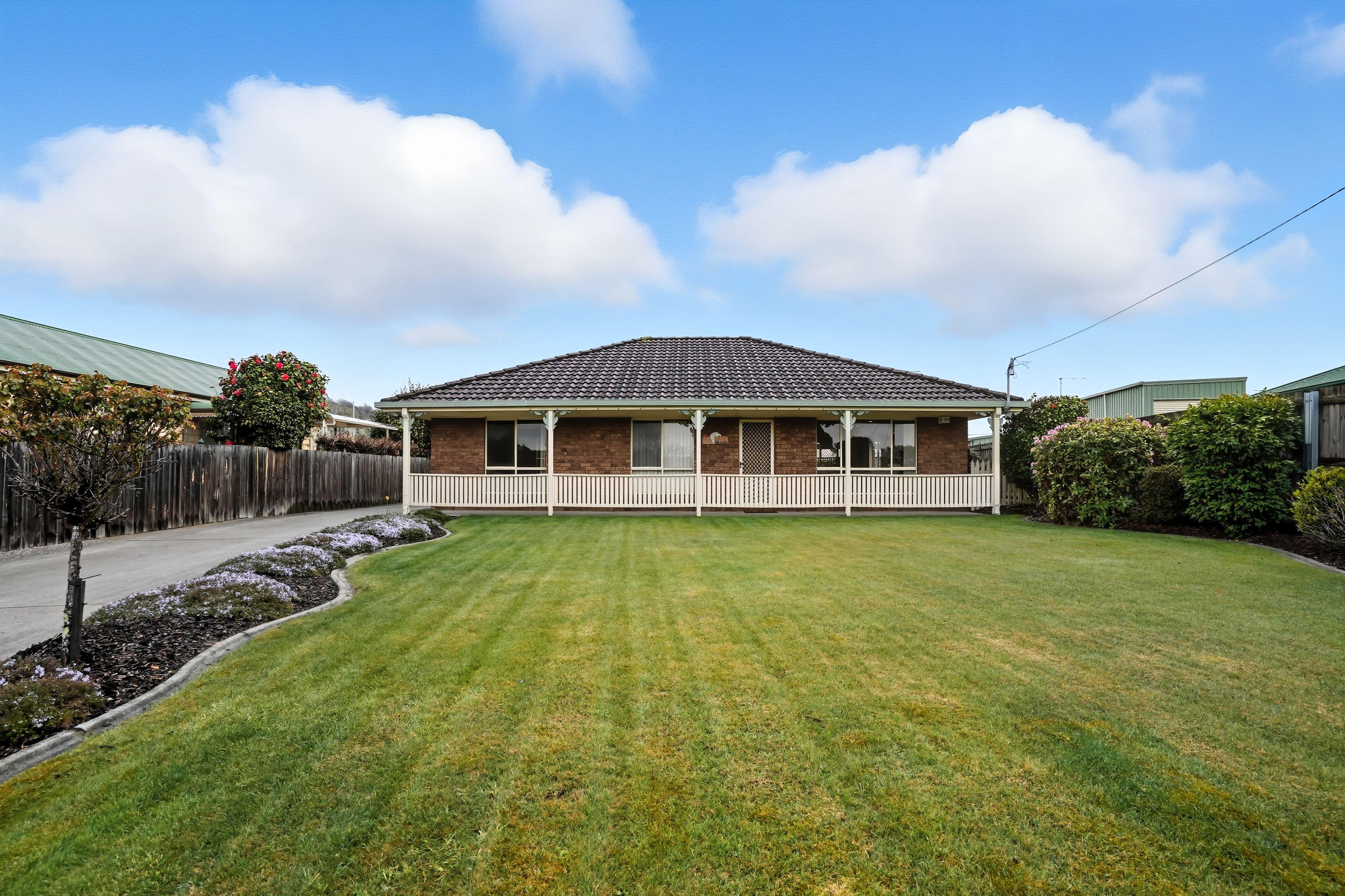 Open and spacious, comfortable living!