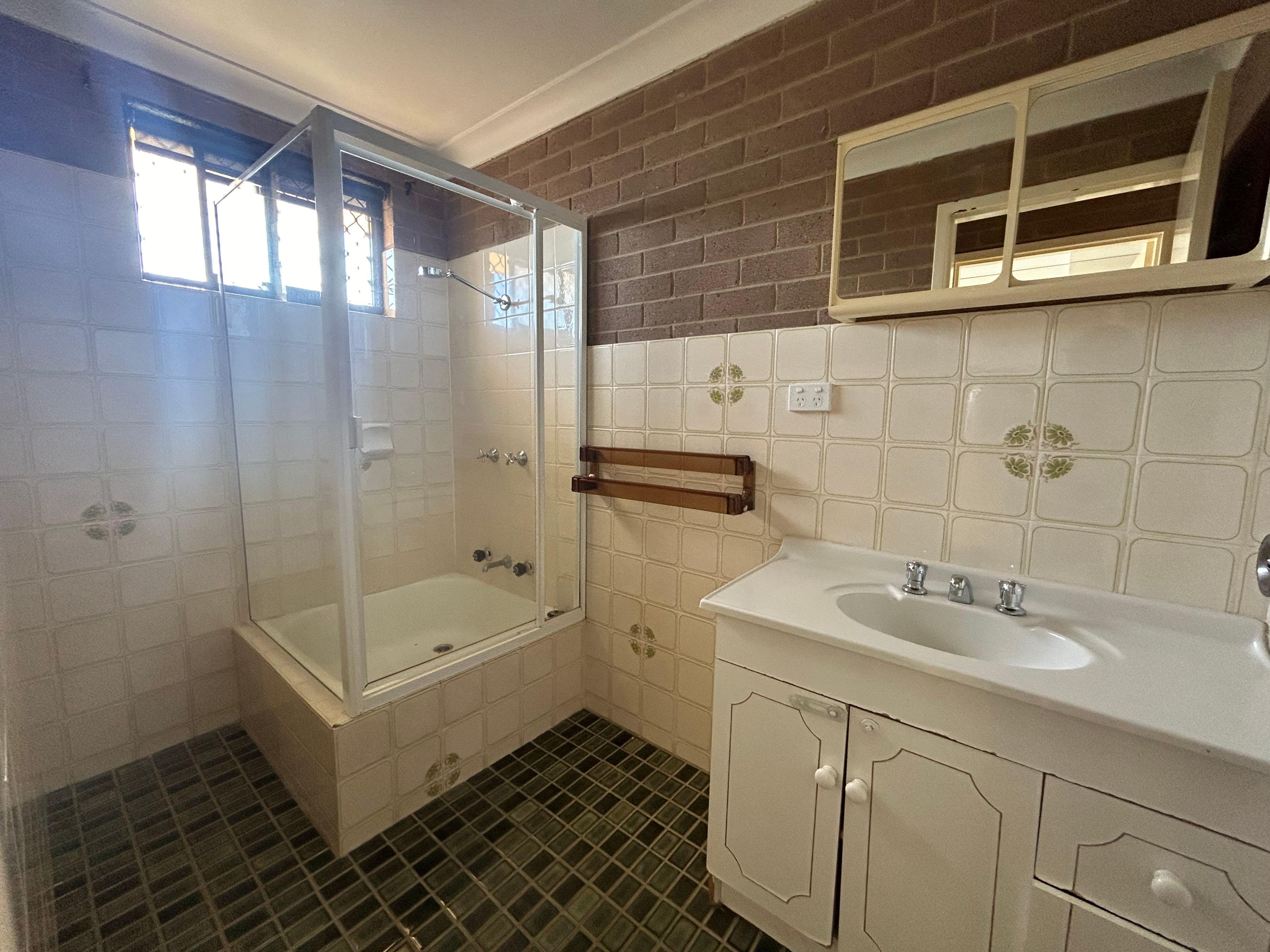 Modern Comfort & Effortless Living