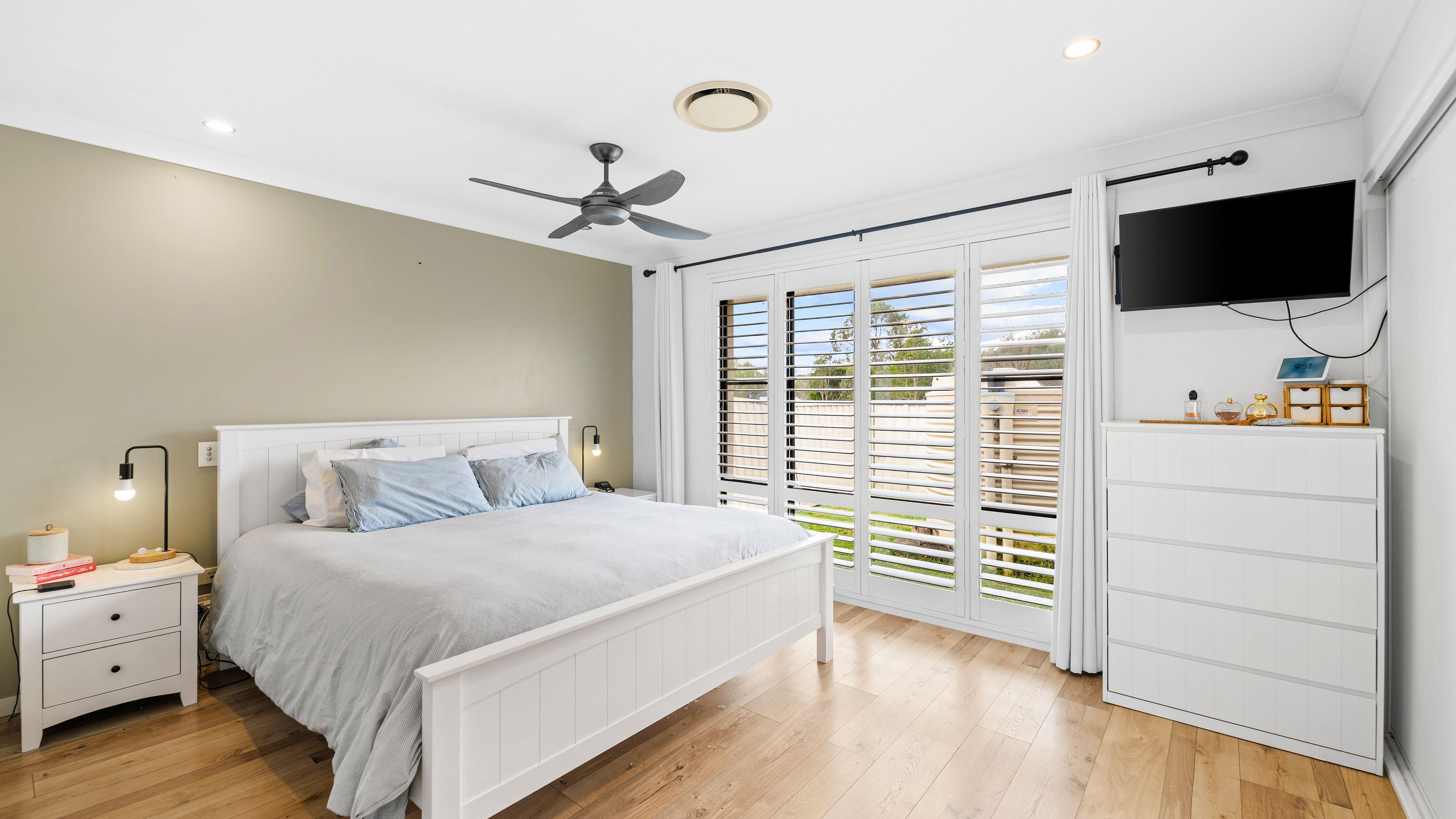 Modern family home in flood free location