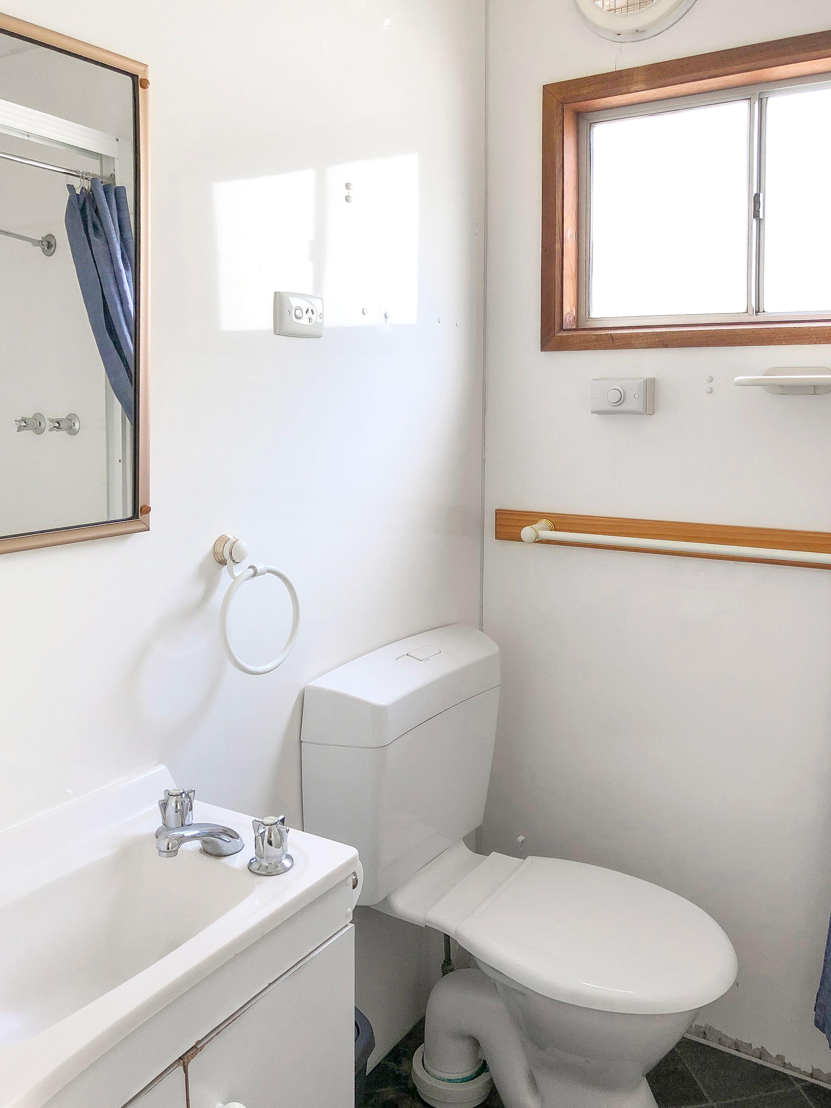 Fully Furnished Unit