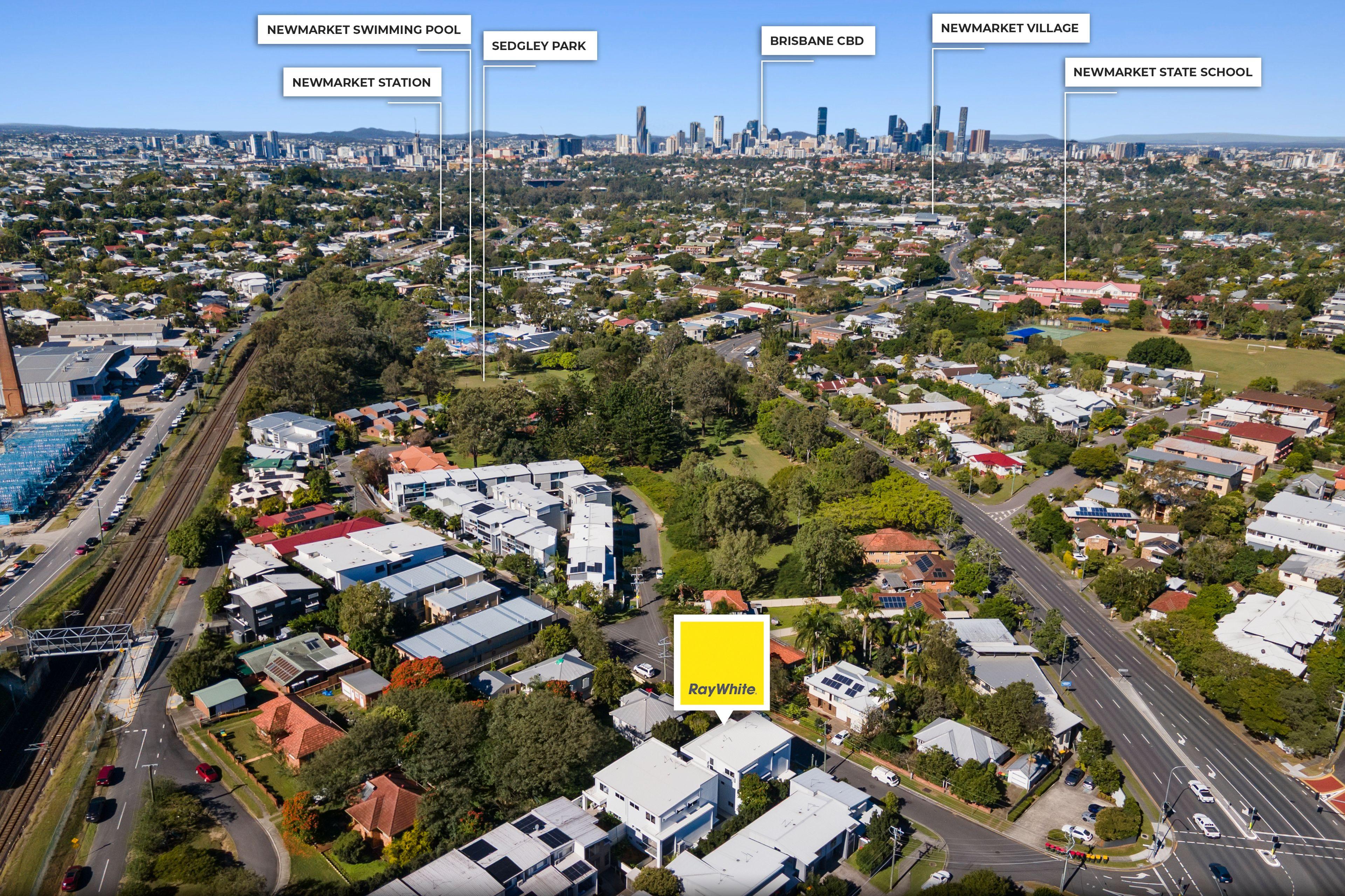 Luxury Townhome Living in Alderley